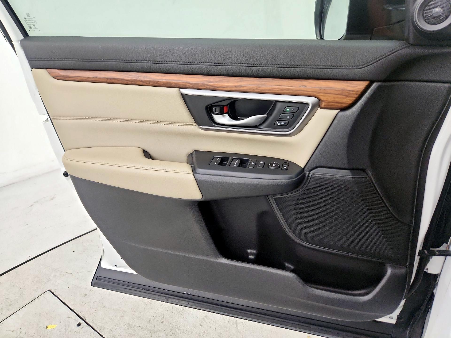 Thumbnail: 2020 Honda CR-V - 10