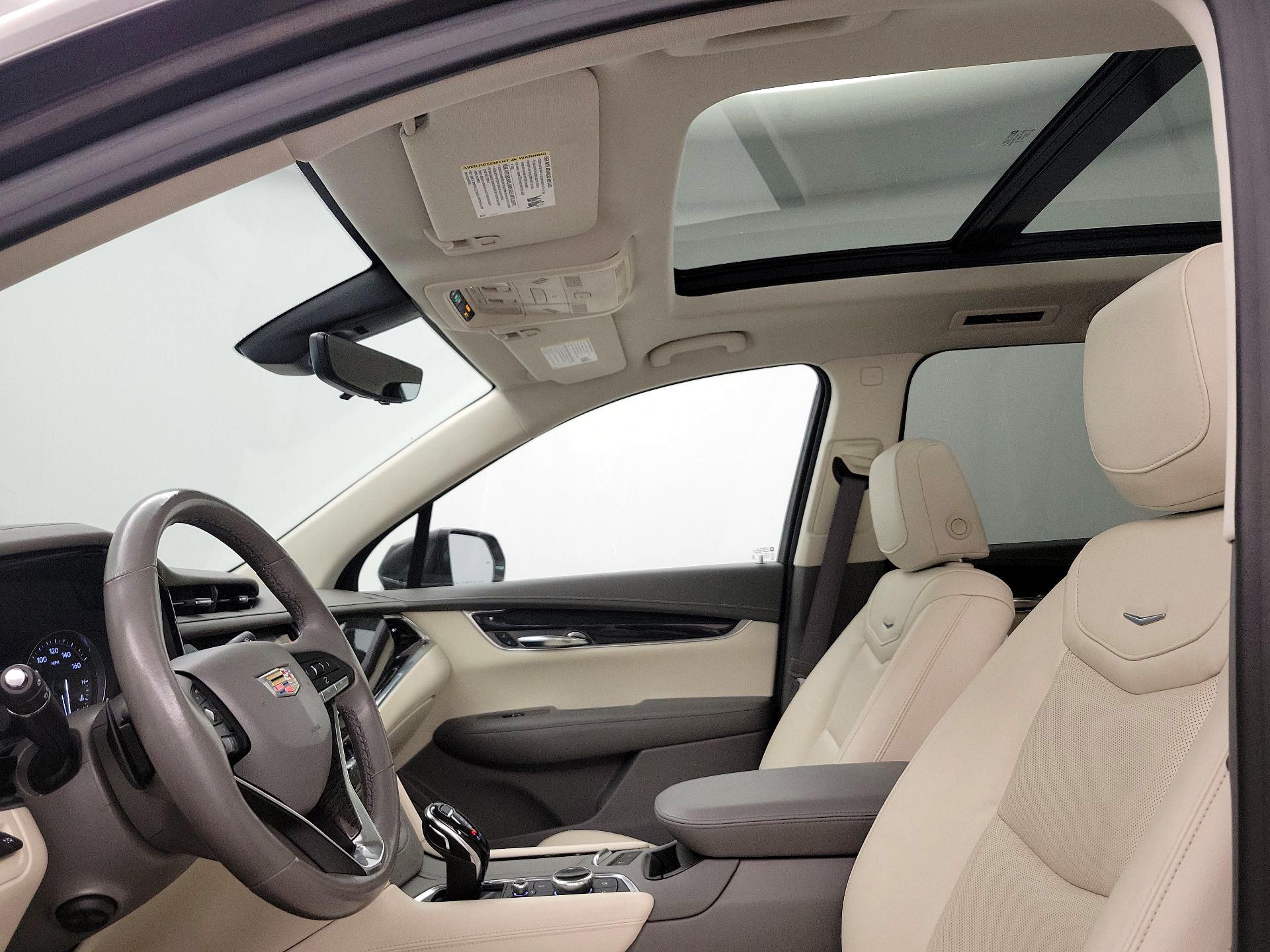 Thumbnail: 2020 Cadillac XT6 - 19