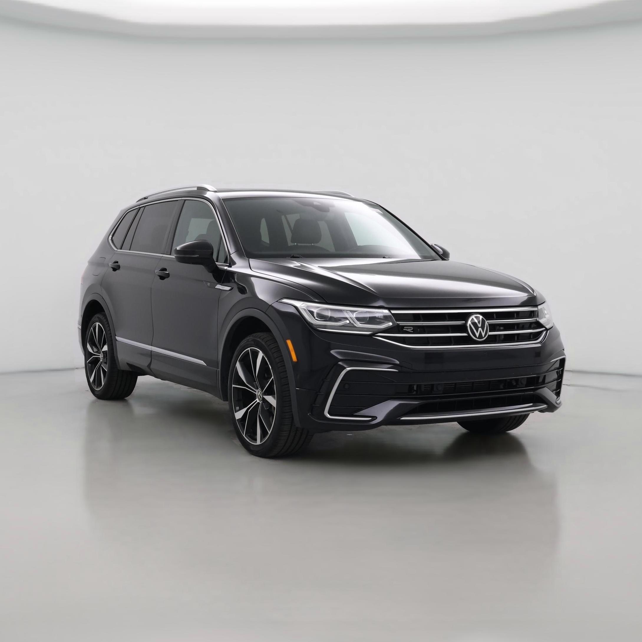 Thumbnail: 2022 Volkswagen Tiguan - 1