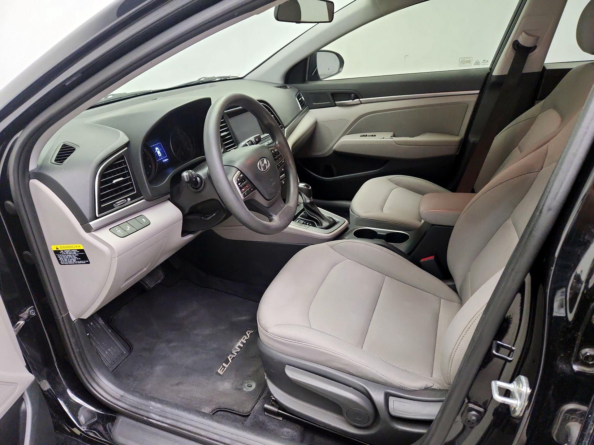 Thumbnail: 2018 Hyundai Elantra - 11