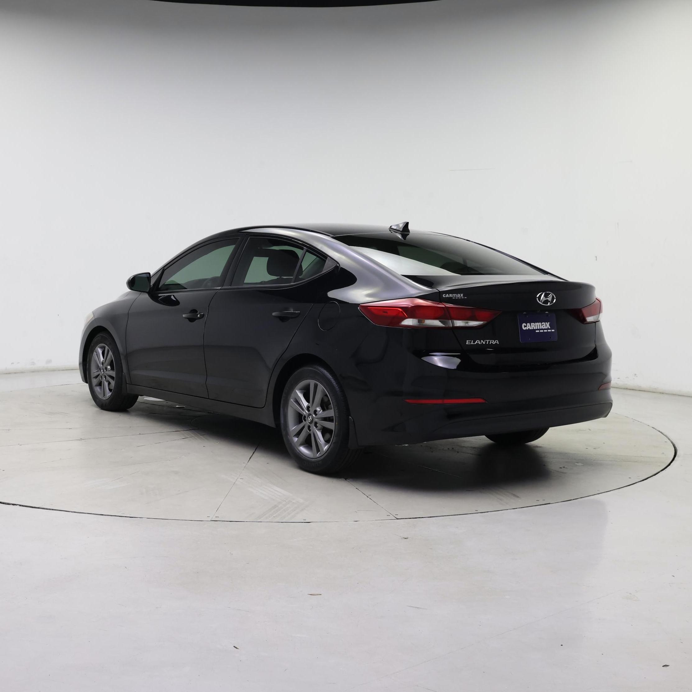 Thumbnail: 2018 Hyundai Elantra - 2