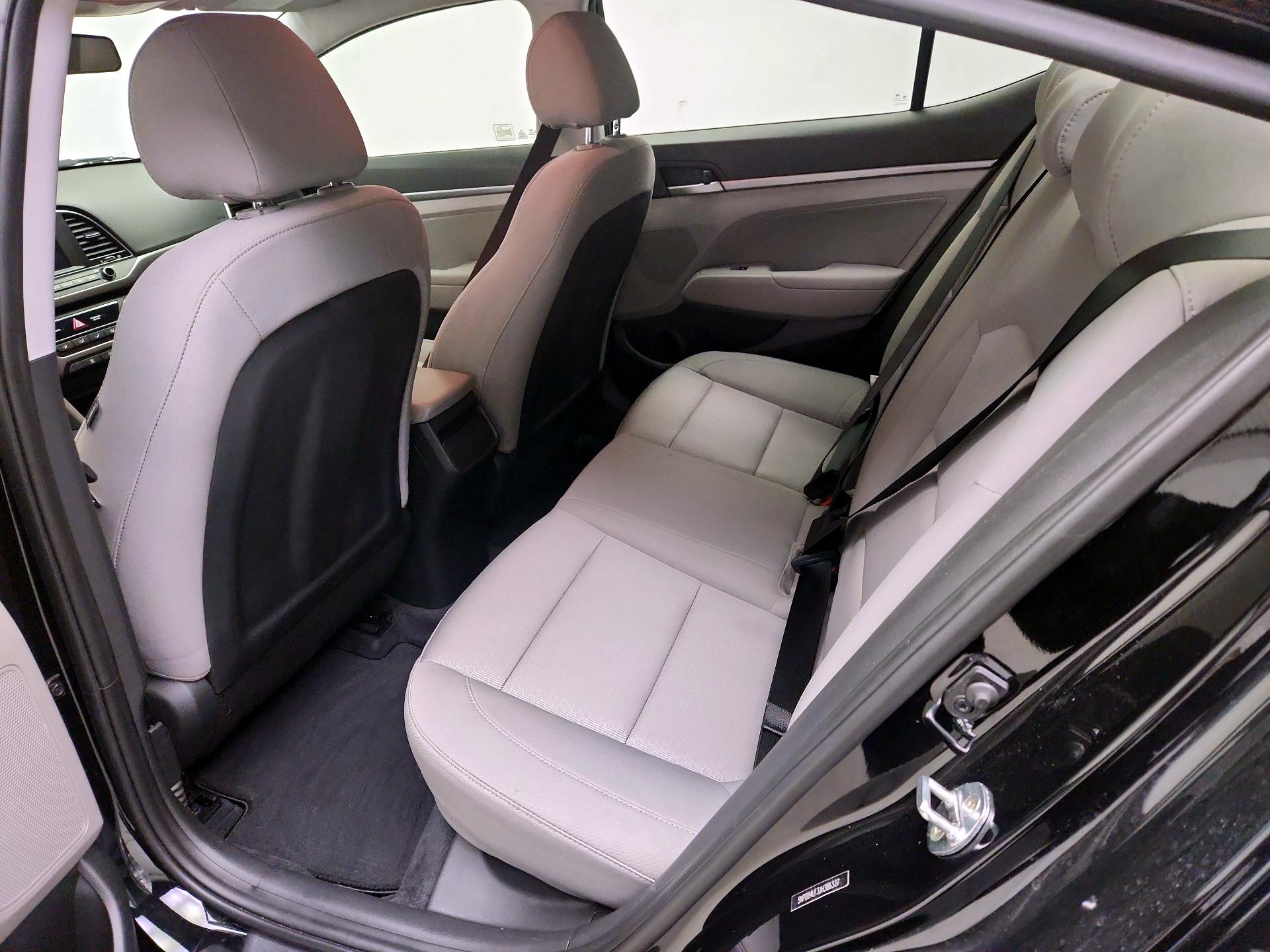 Thumbnail: 2018 Hyundai Elantra - 19