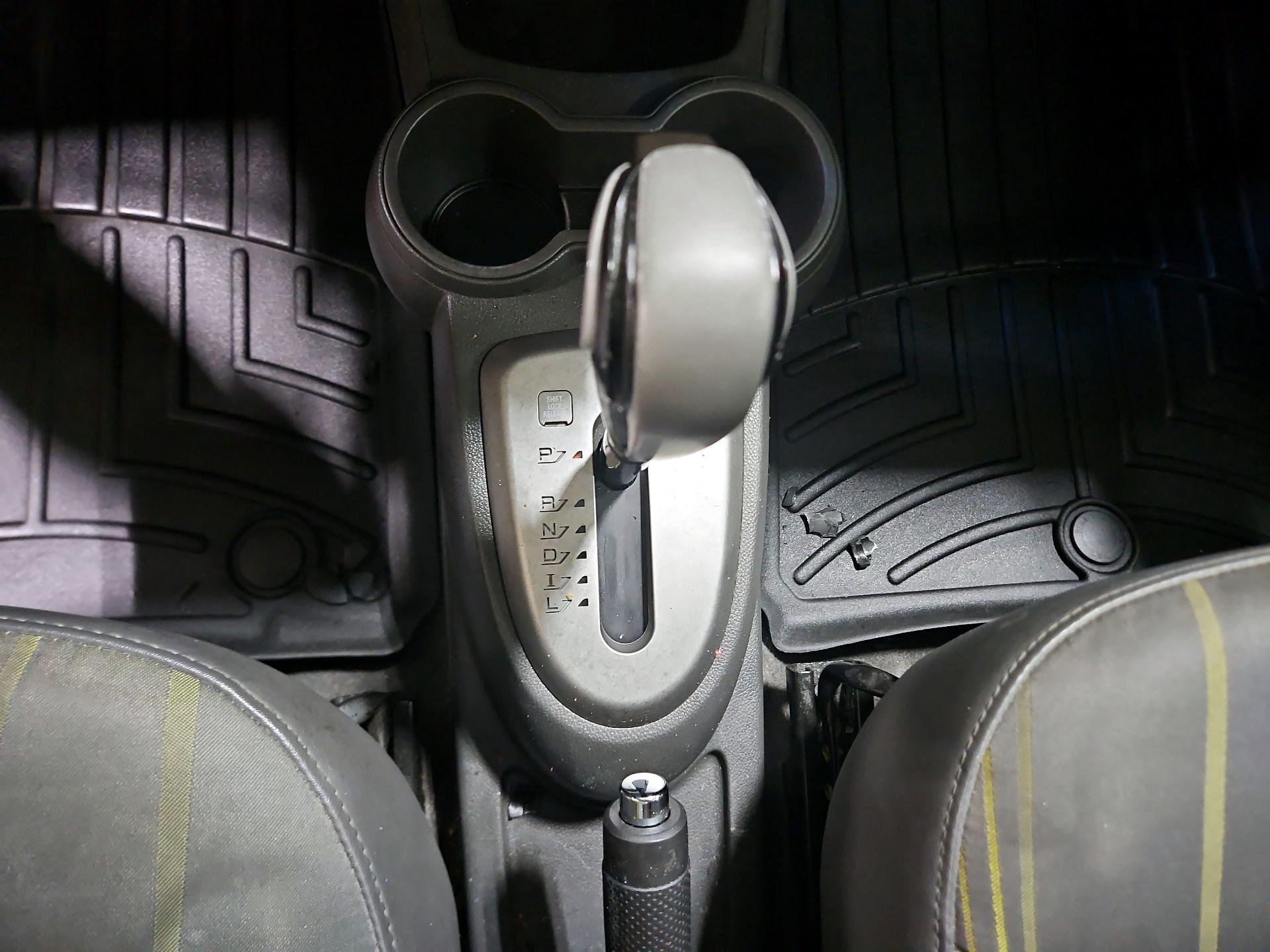 Thumbnail: 2013 Chevrolet Spark - 16