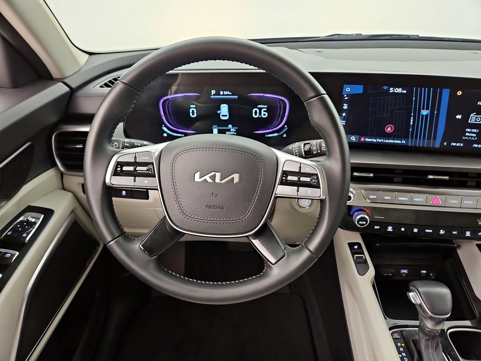 Thumbnail: 2024 Kia Telluride - 10