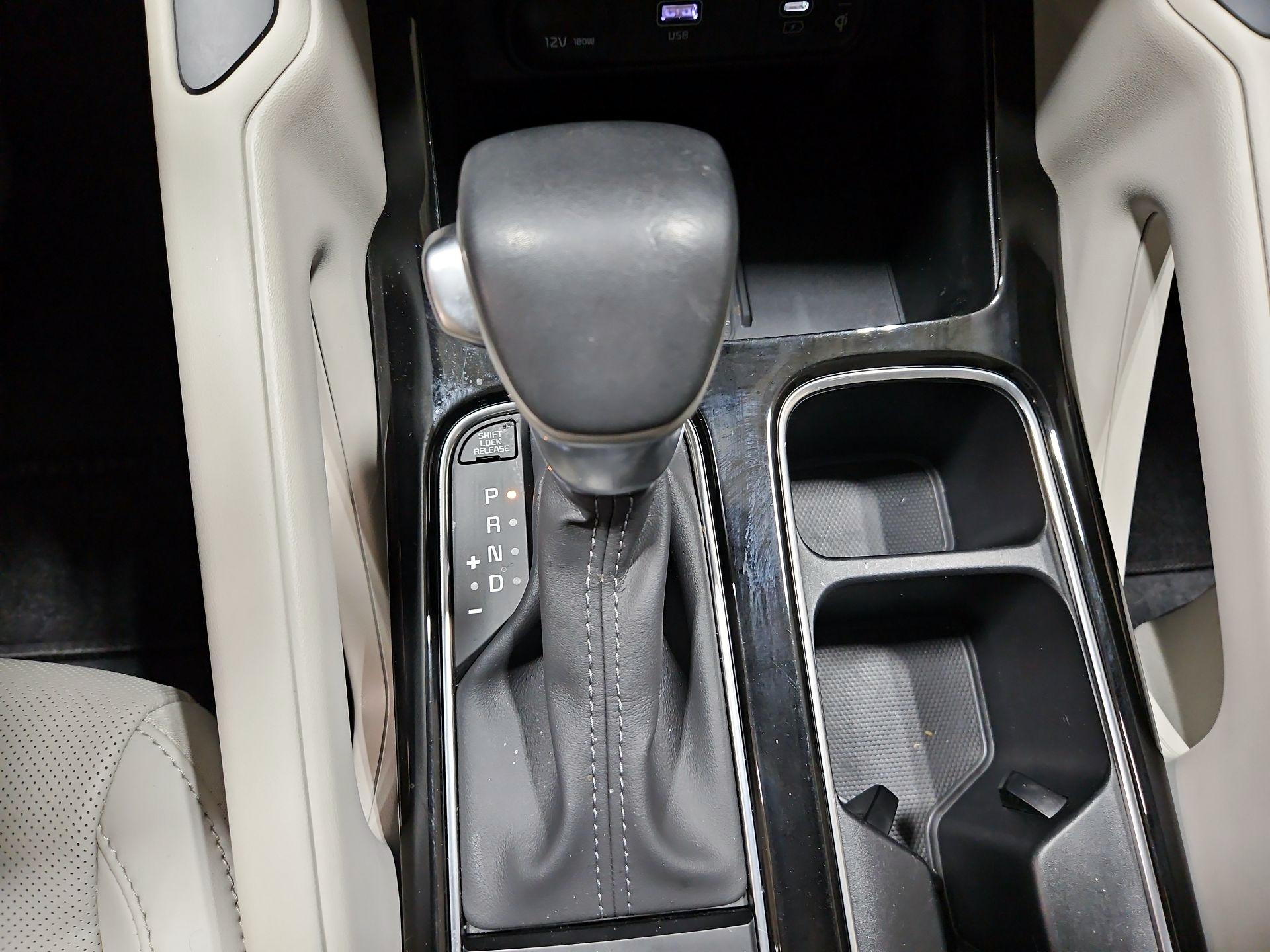 Thumbnail: 2024 Kia Telluride - 17