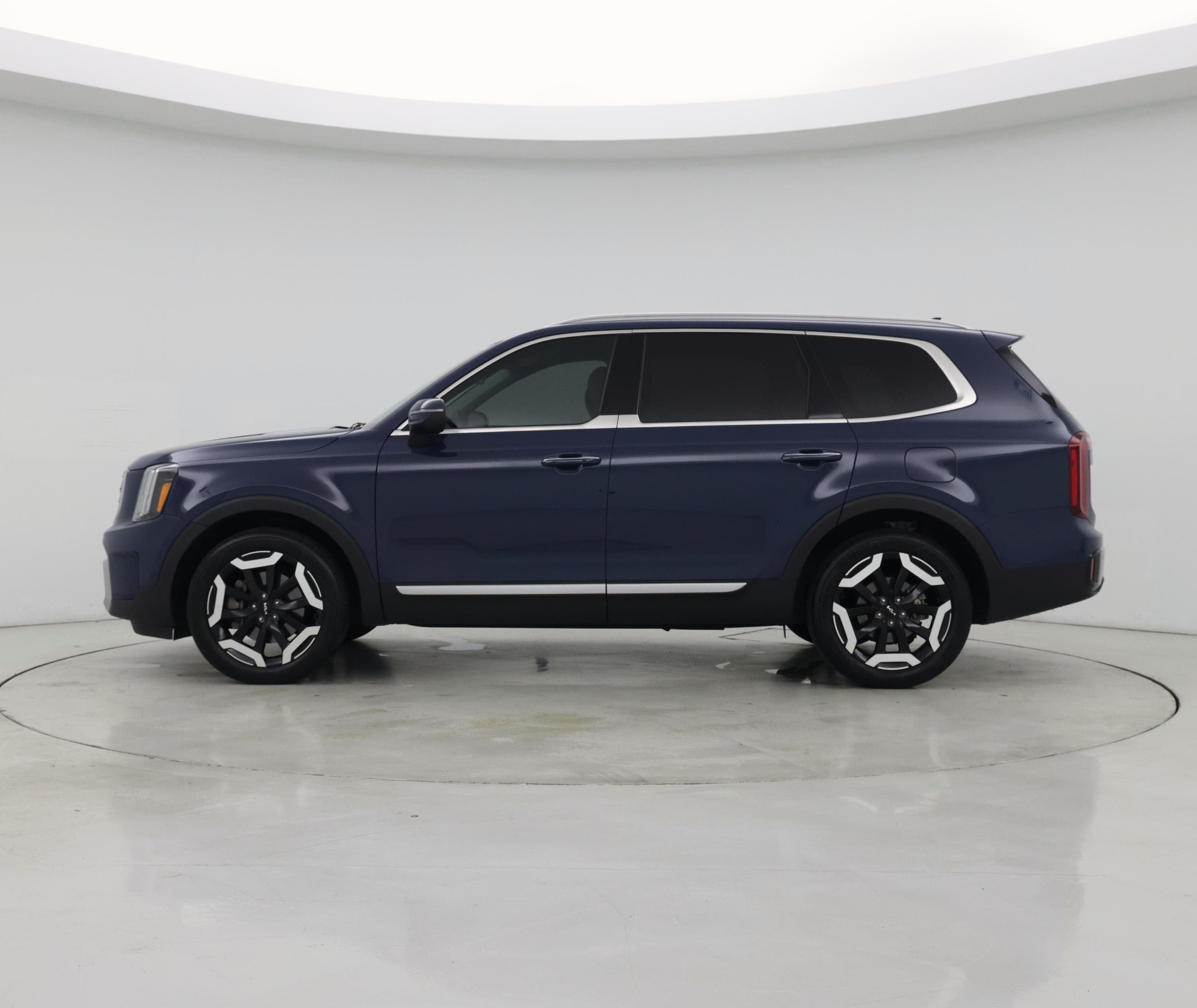 Thumbnail: 2024 Kia Telluride - 3