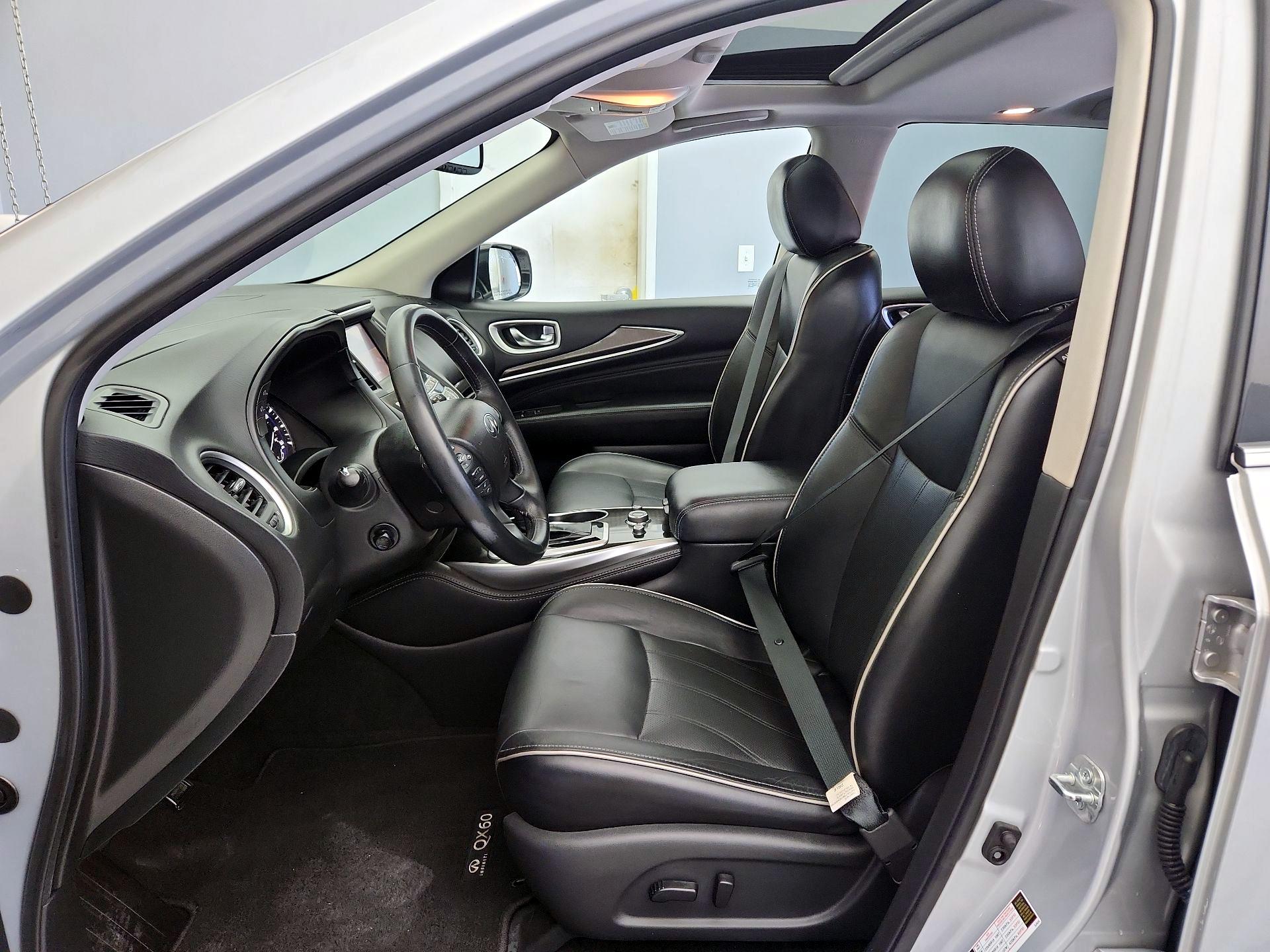 Thumbnail: 2018 INFINITI QX60 - 11