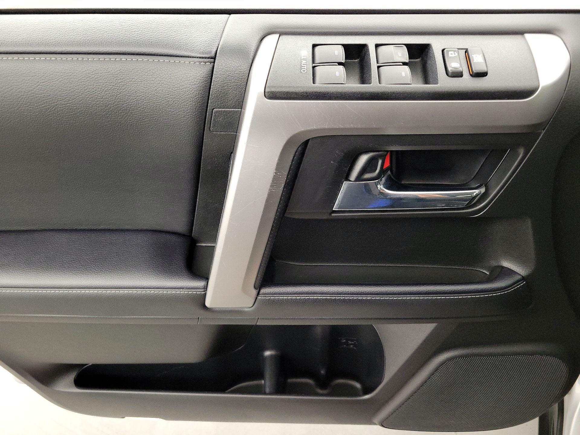 Thumbnail: 2024 Toyota 4Runner - 12