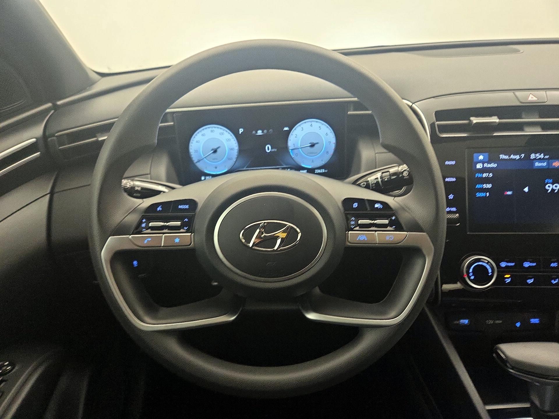 Thumbnail: 2023 Hyundai Santa Cruz - 10