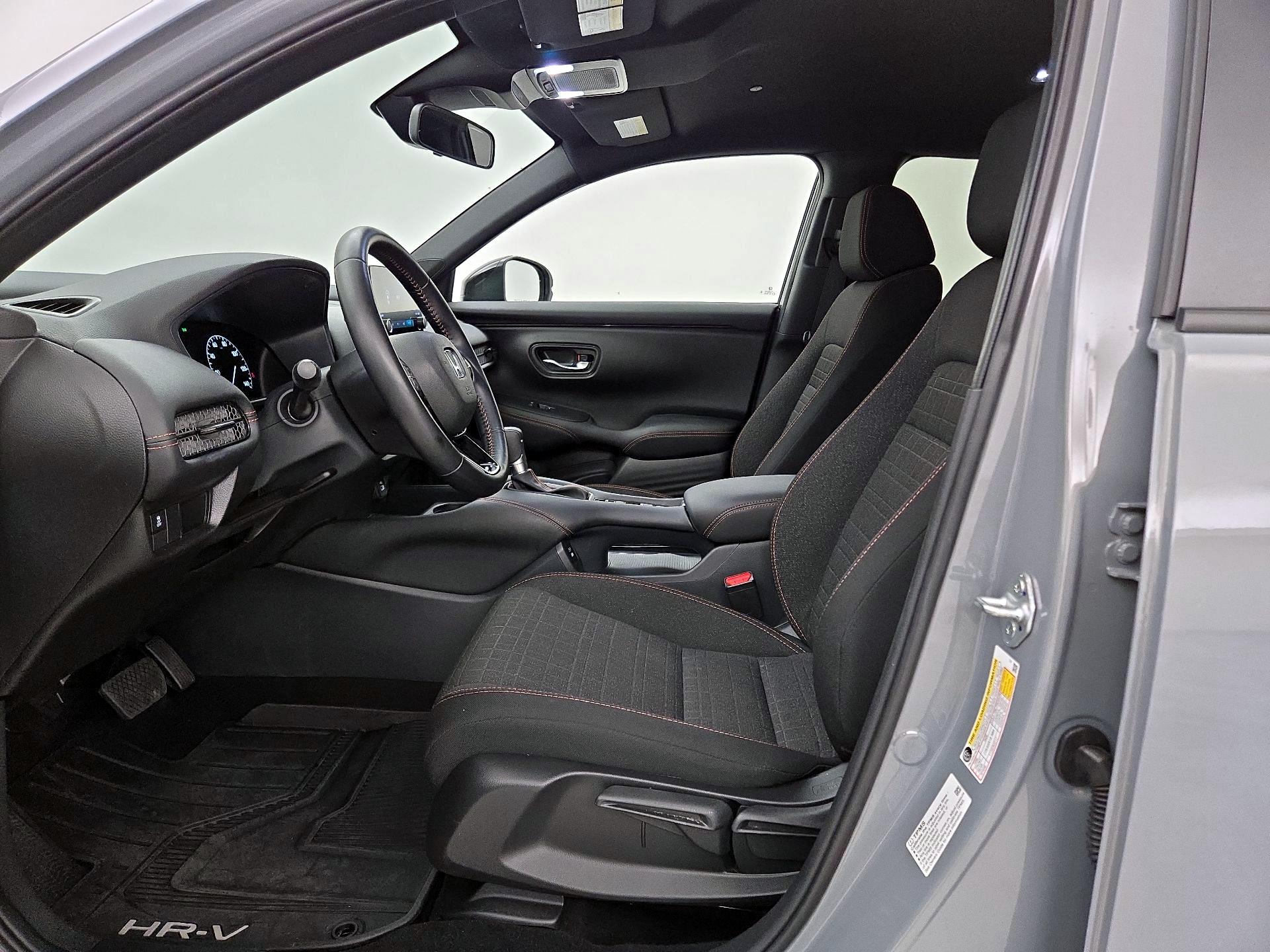 Thumbnail: 2025 Honda HR-V - 11