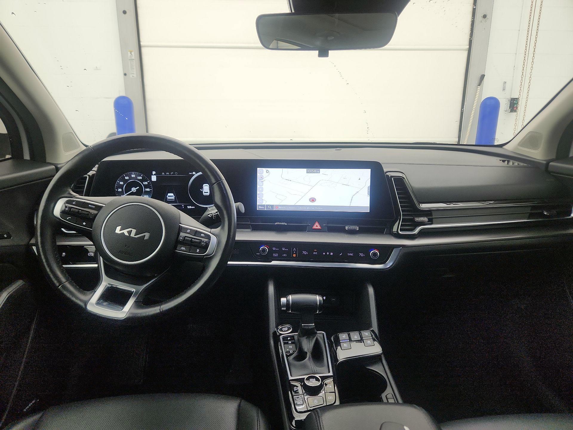 Thumbnail: 2023 Kia Sportage - 9