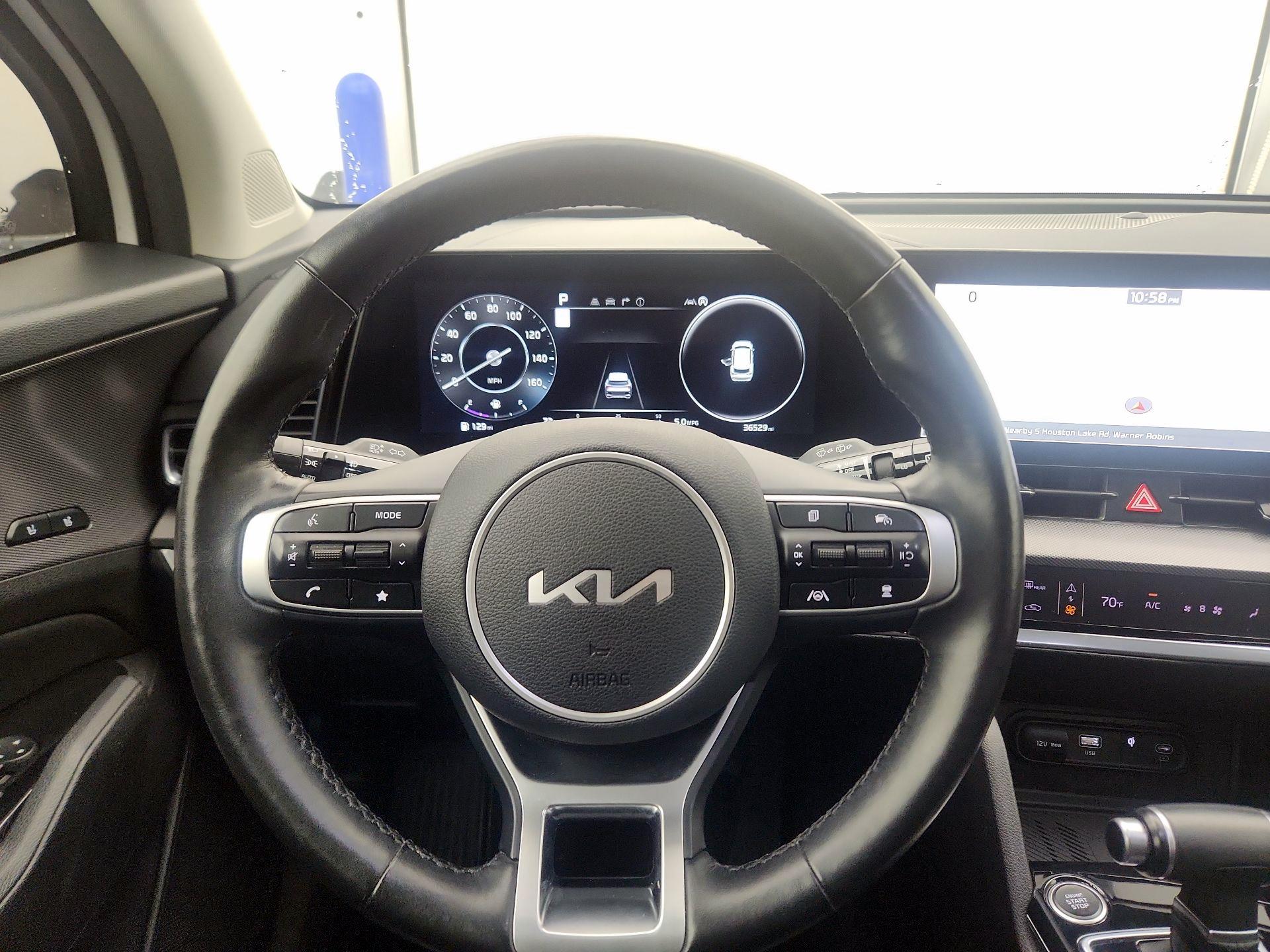 Thumbnail: 2023 Kia Sportage - 10