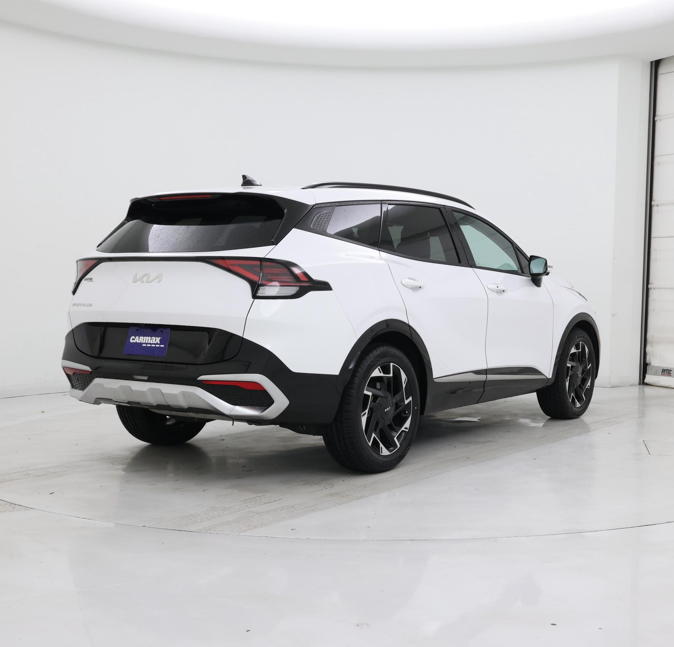 Thumbnail: 2023 Kia Sportage - 8