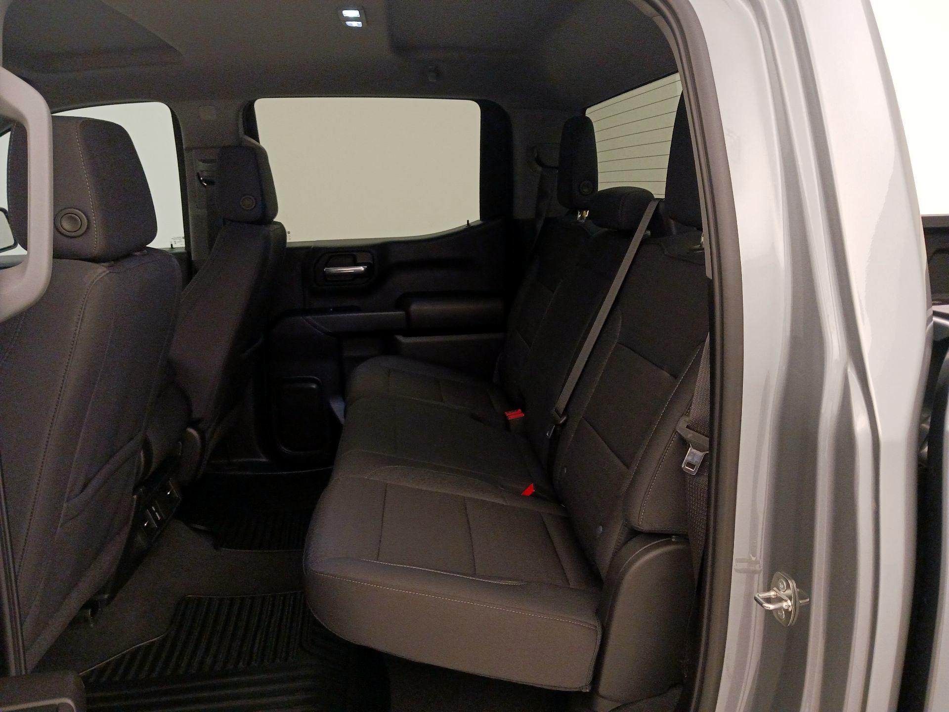 Thumbnail: 2024 Chevrolet Silverado 1500 - 19