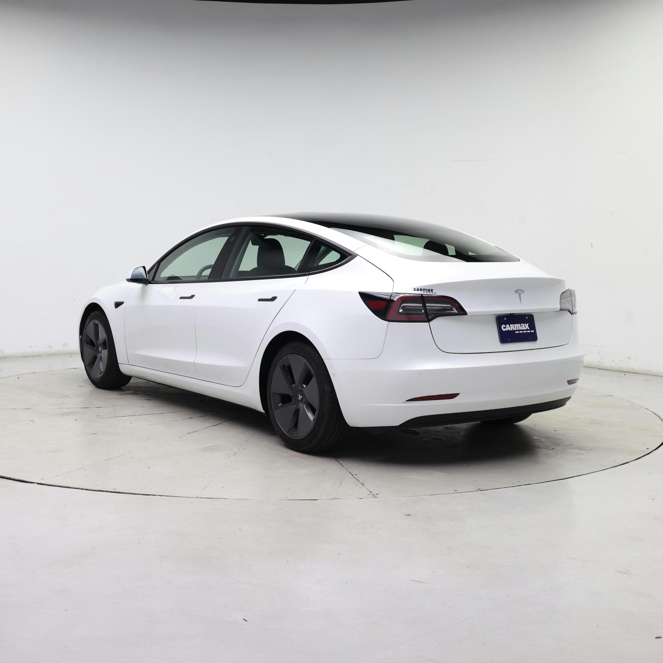 Thumbnail: 2021 Tesla Model 3 - 2
