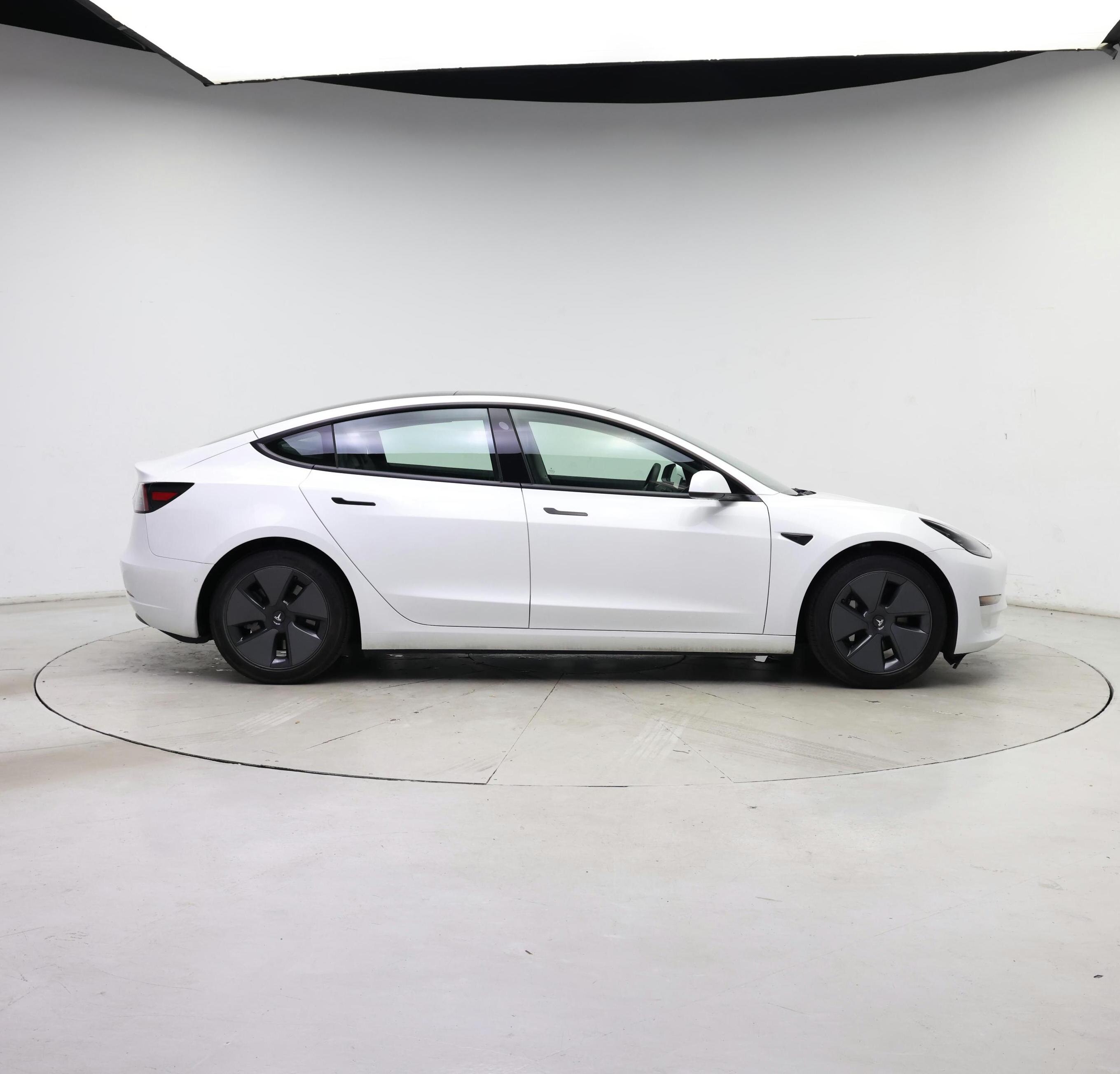 Thumbnail: 2021 Tesla Model 3 - 7