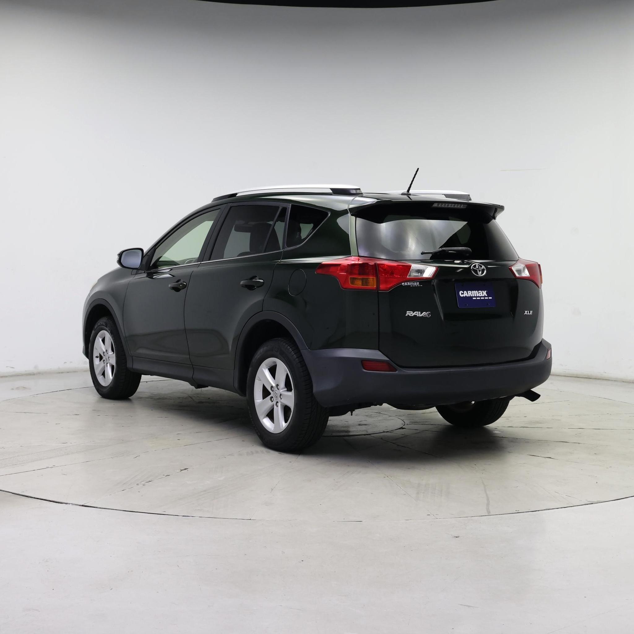 Thumbnail: 2013 Toyota RAV4 - 2