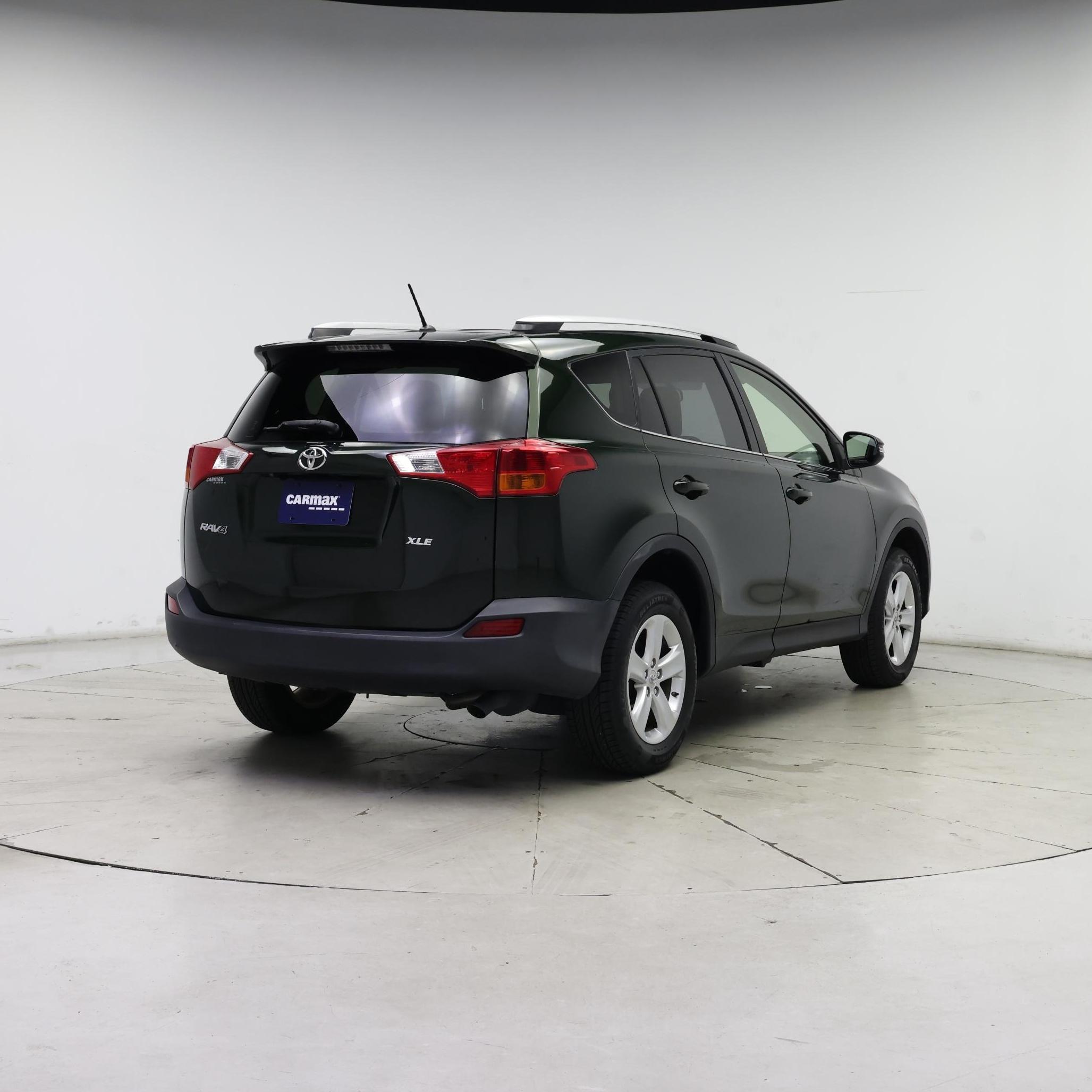 Thumbnail: 2013 Toyota RAV4 - 8