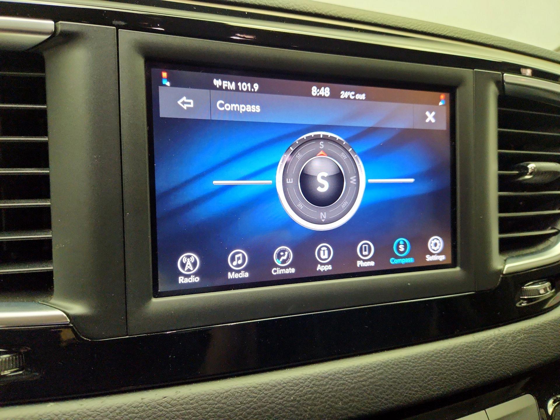 Thumbnail: 2017 Chrysler Pacifica - 14