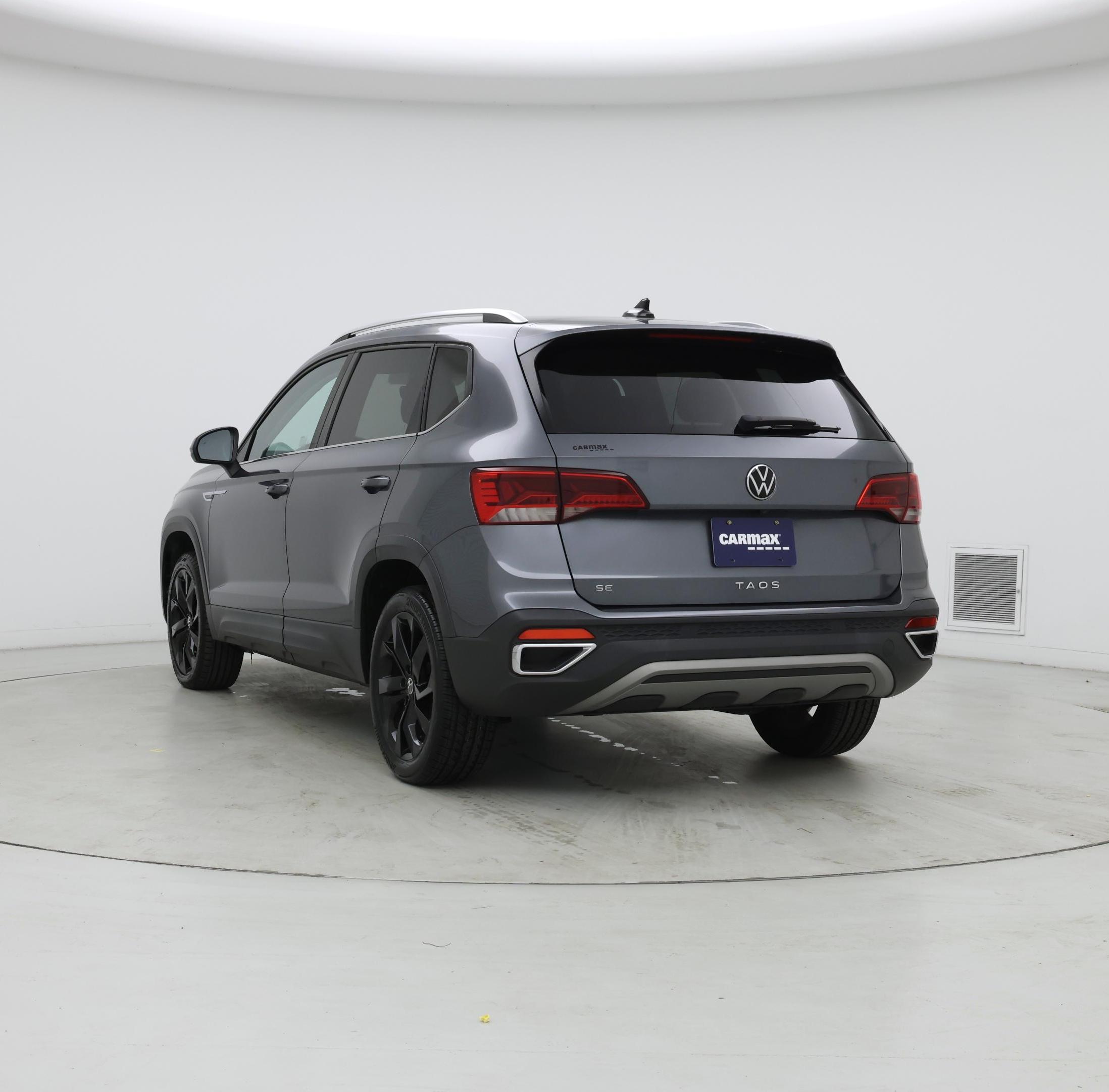 Thumbnail: 2022 Volkswagen Taos - 2