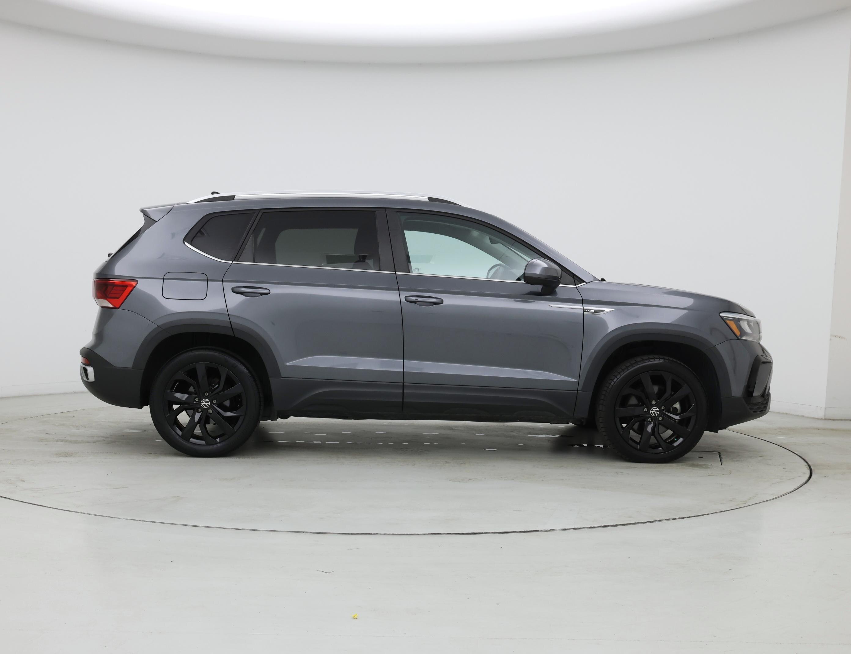 Thumbnail: 2022 Volkswagen Taos - 7