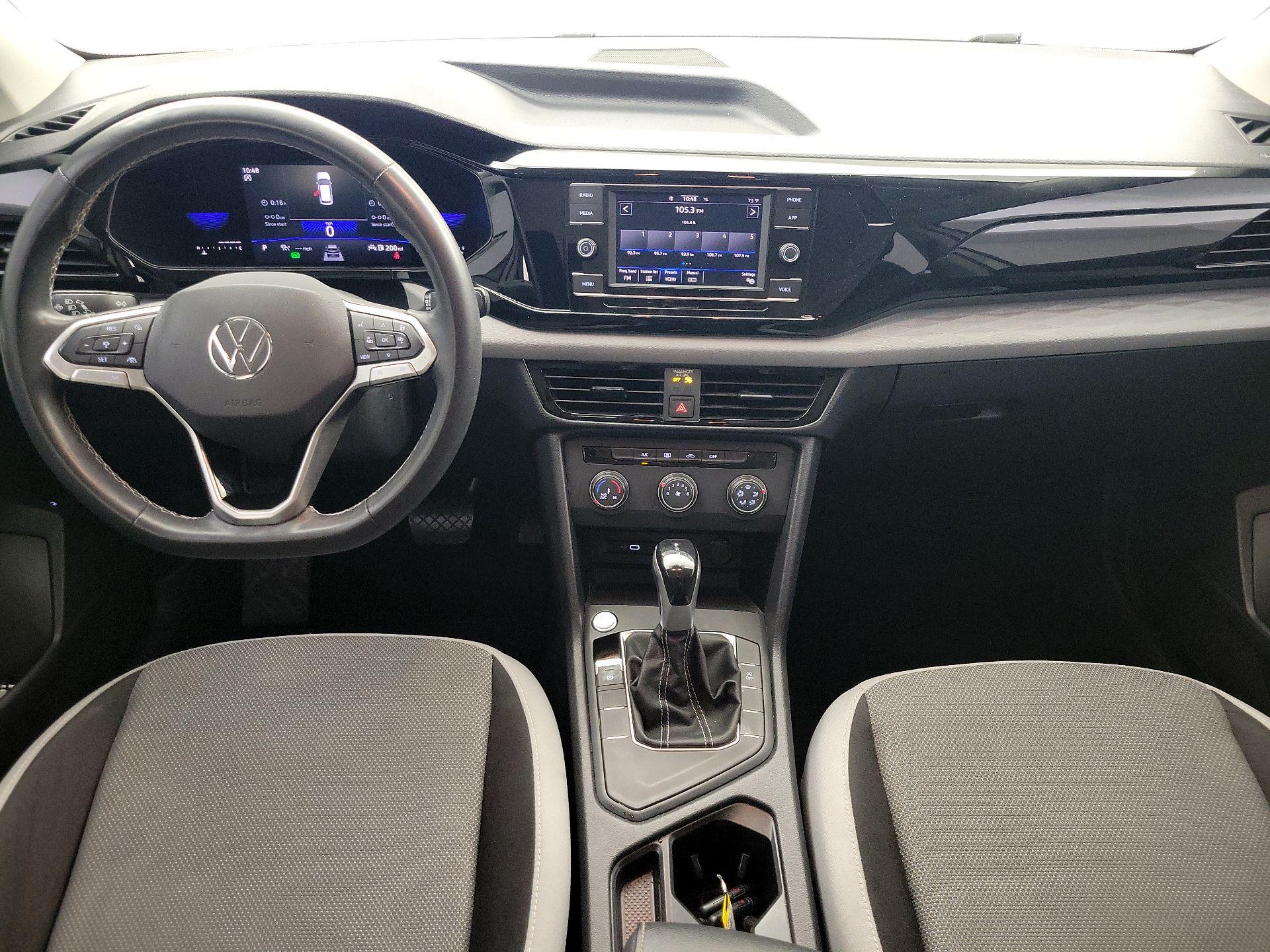 Thumbnail: 2022 Volkswagen Taos - 9