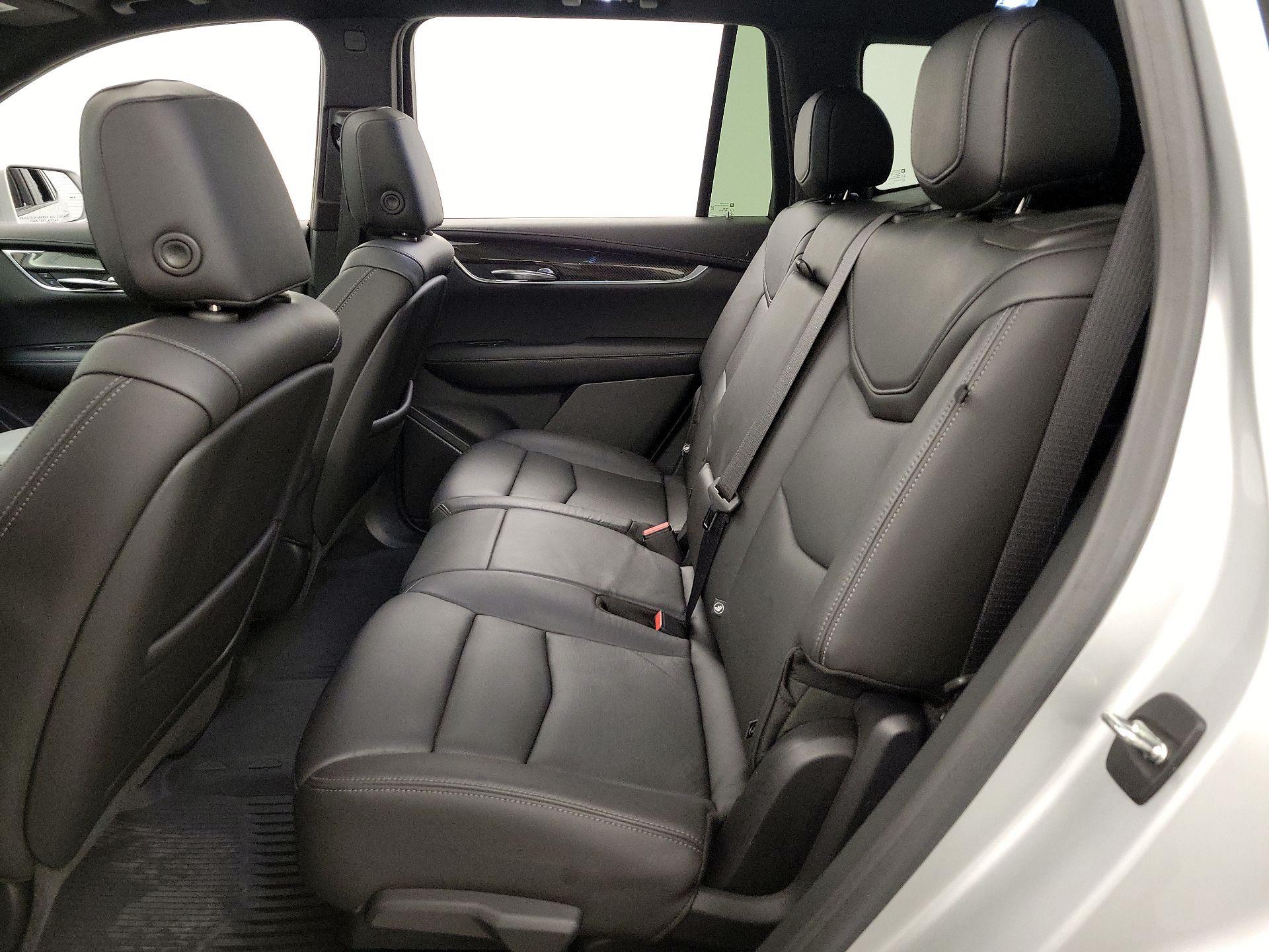 Thumbnail: 2020 Cadillac XT6 - 20