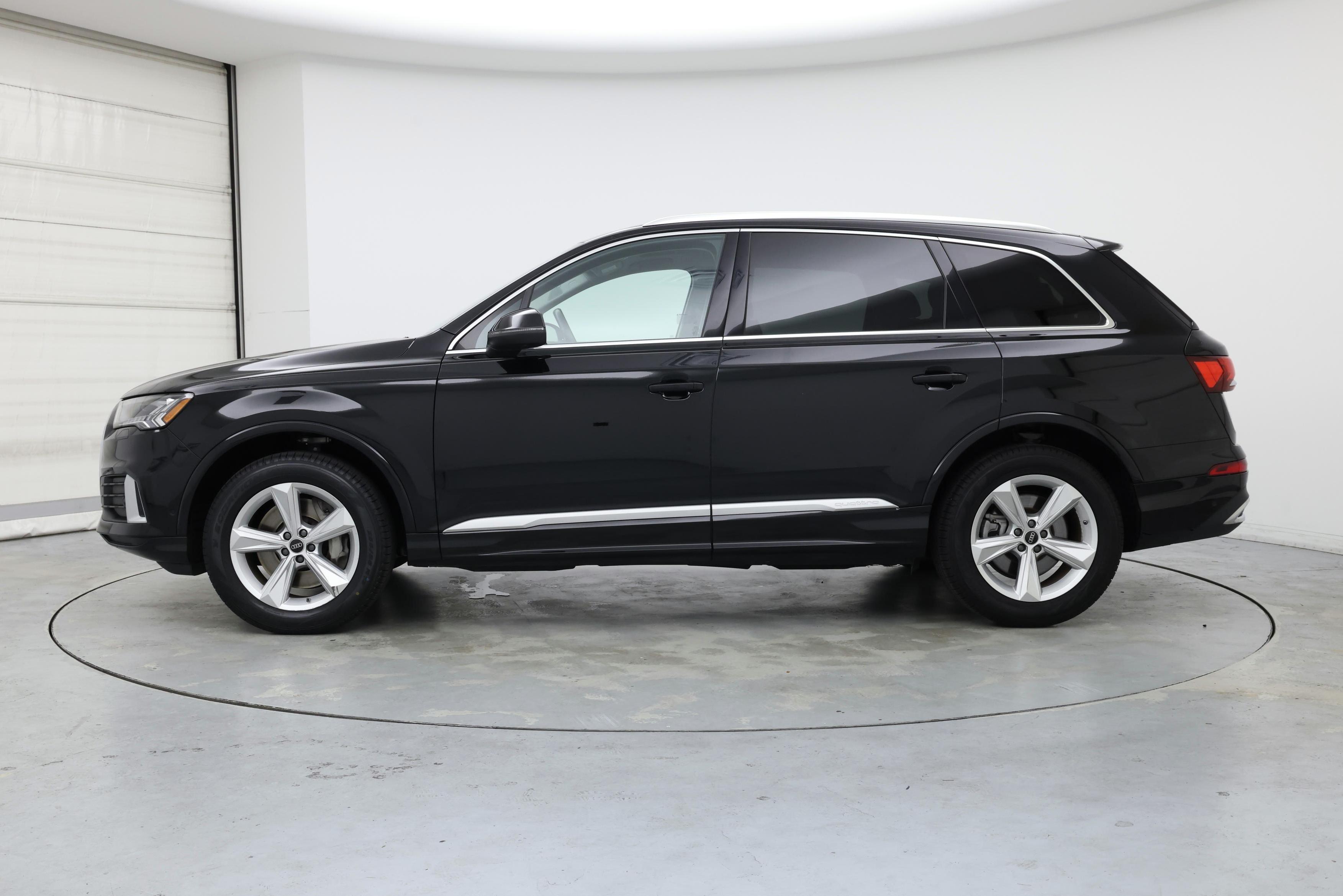 Thumbnail: 2024 Audi Q7 - 3