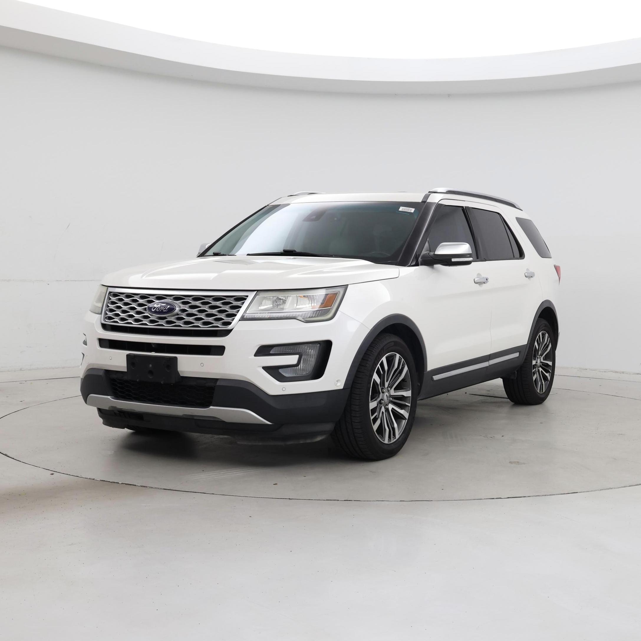 Thumbnail: 2016 Ford Explorer - 4
