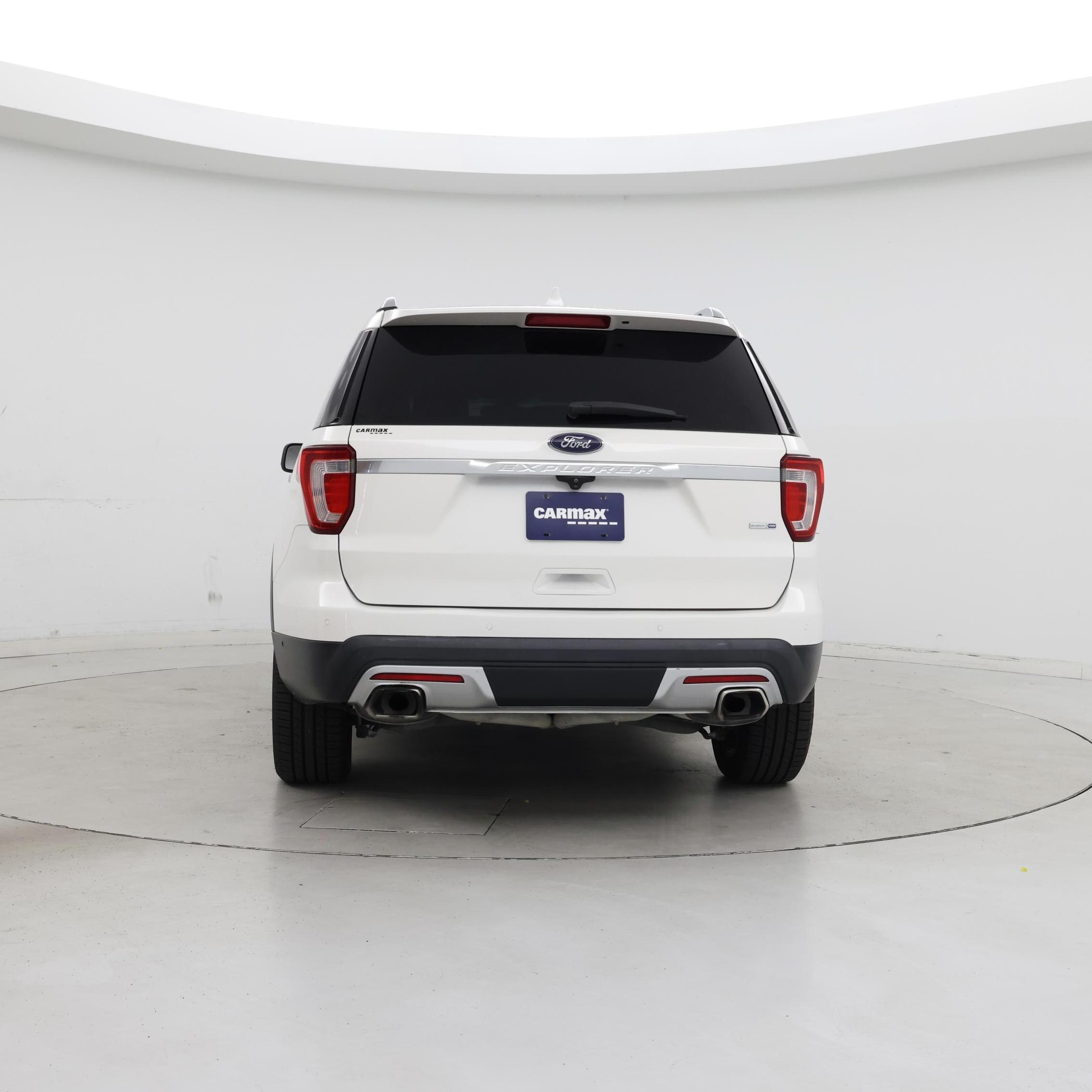 Thumbnail: 2016 Ford Explorer - 6