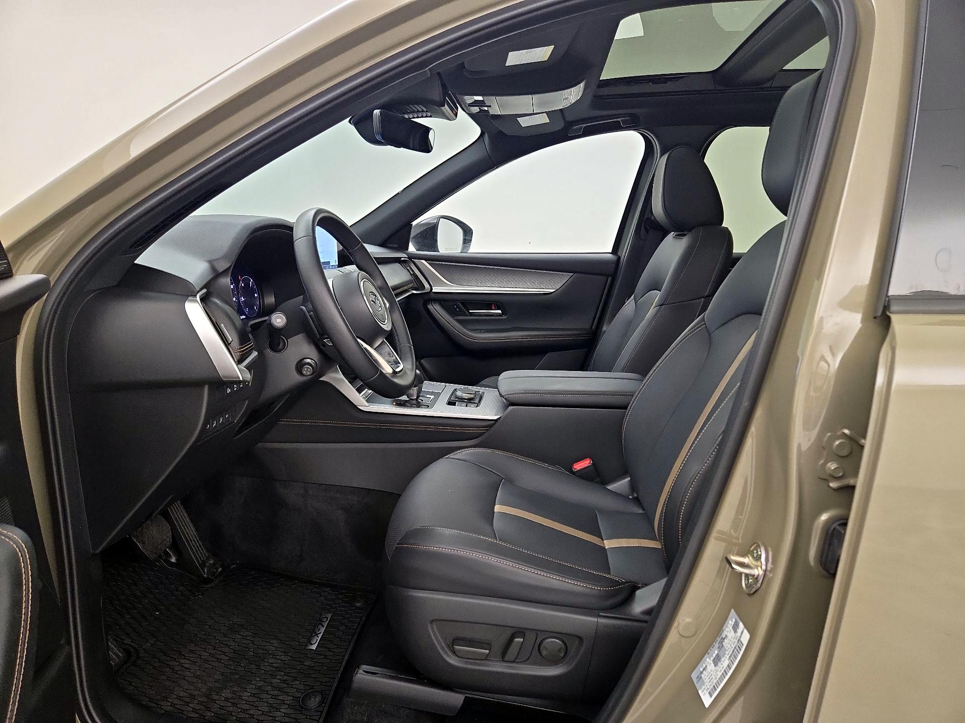 Thumbnail: 2025 Mazda CX-70 - 11