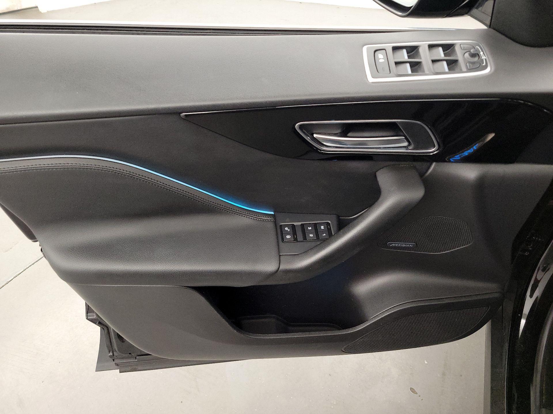 Thumbnail: 2020 Jaguar F-Pace - 12