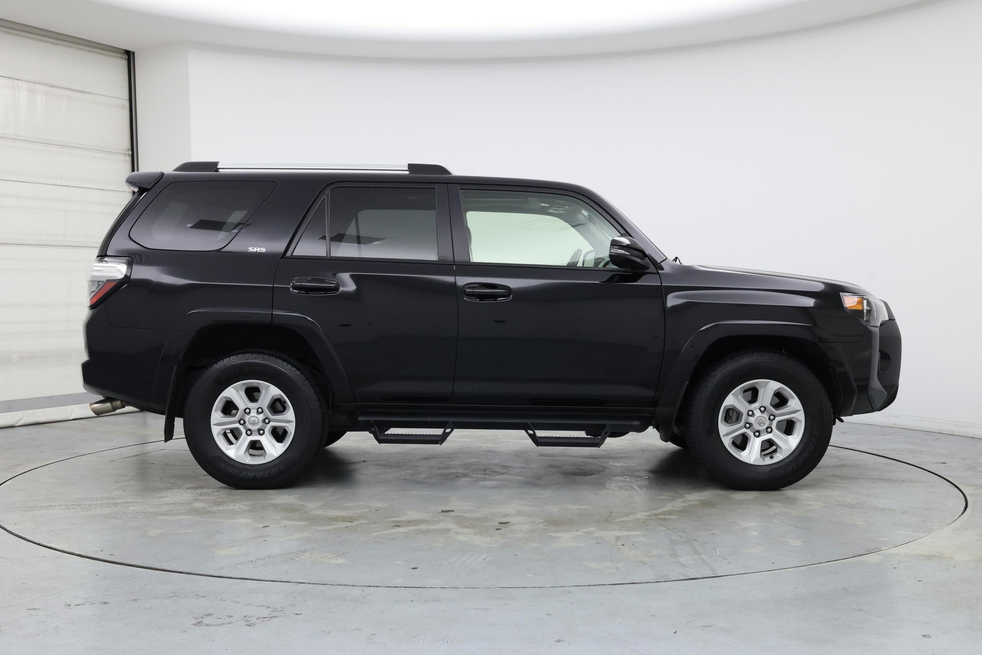 Thumbnail: 2023 Toyota 4Runner - 7