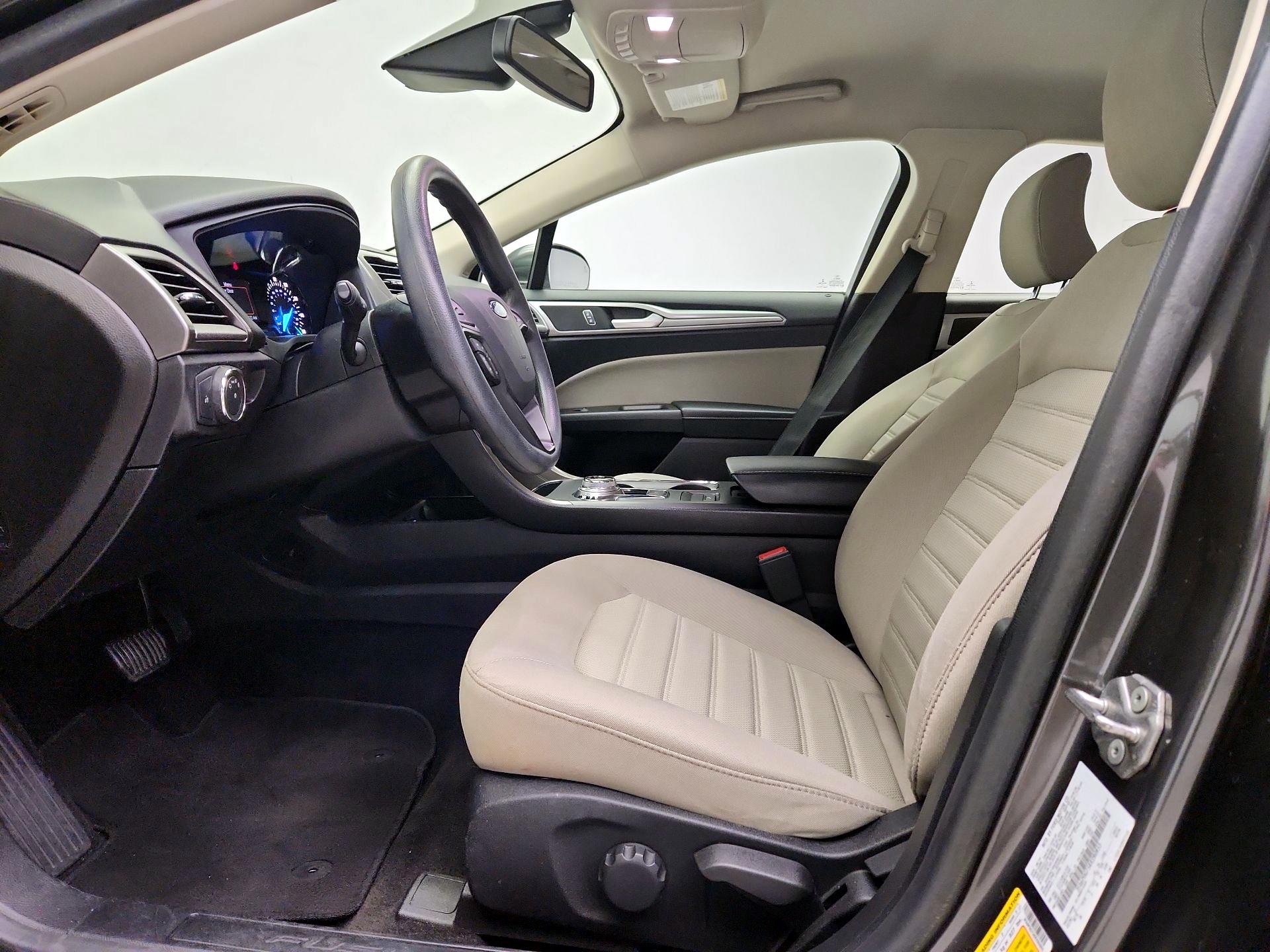 Thumbnail: 2019 Ford Fusion - 11