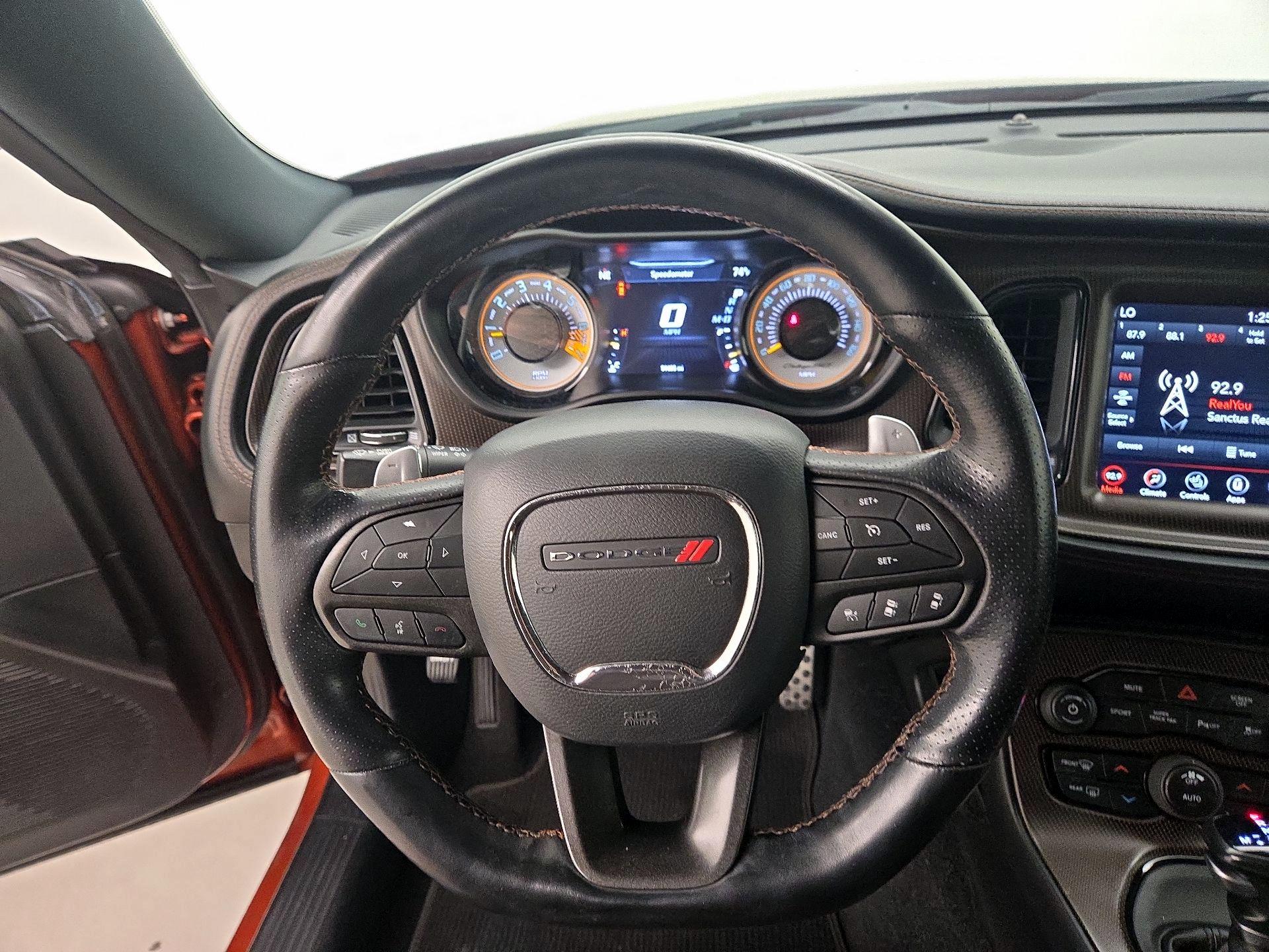 Thumbnail: 2020 Dodge Challenger - 10