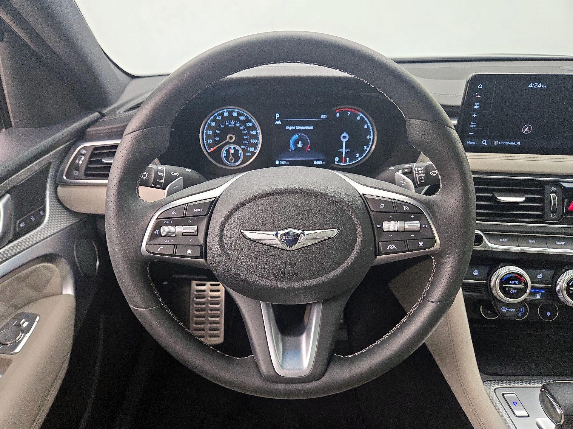 Thumbnail: 2023 Genesis G70 - 10