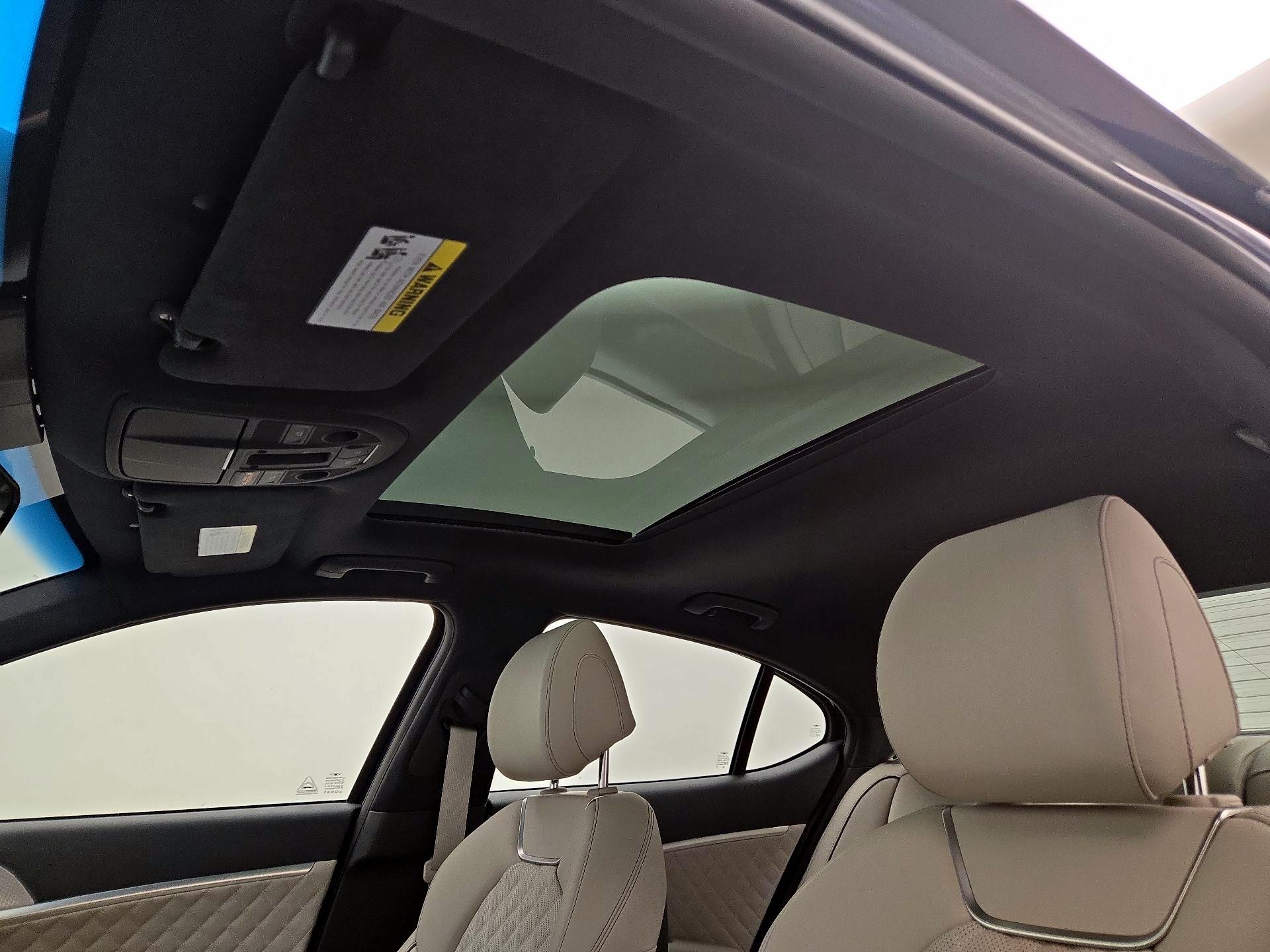 Thumbnail: 2023 Genesis G70 - 20