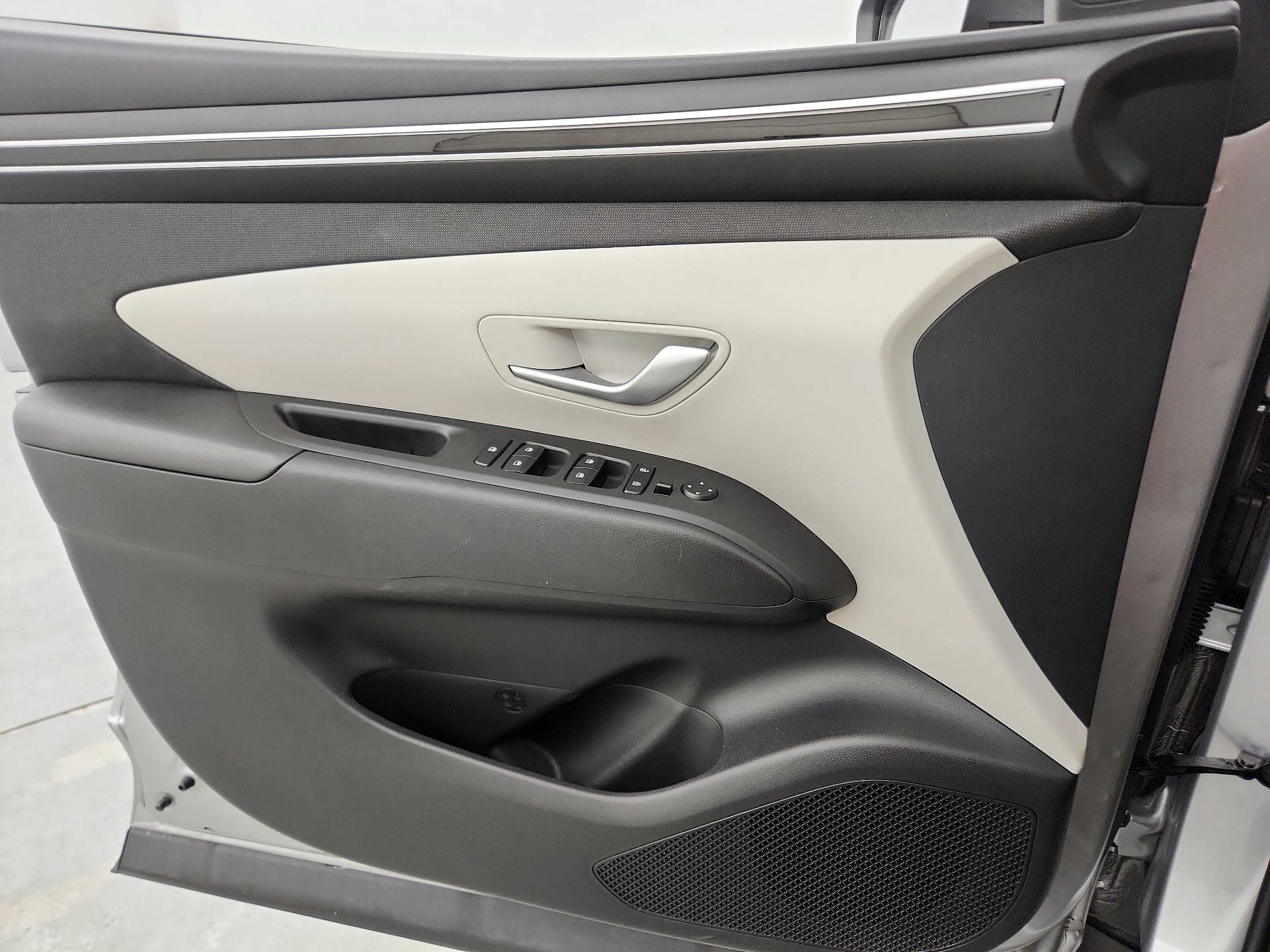 Thumbnail: 2024 Hyundai Tucson - 12