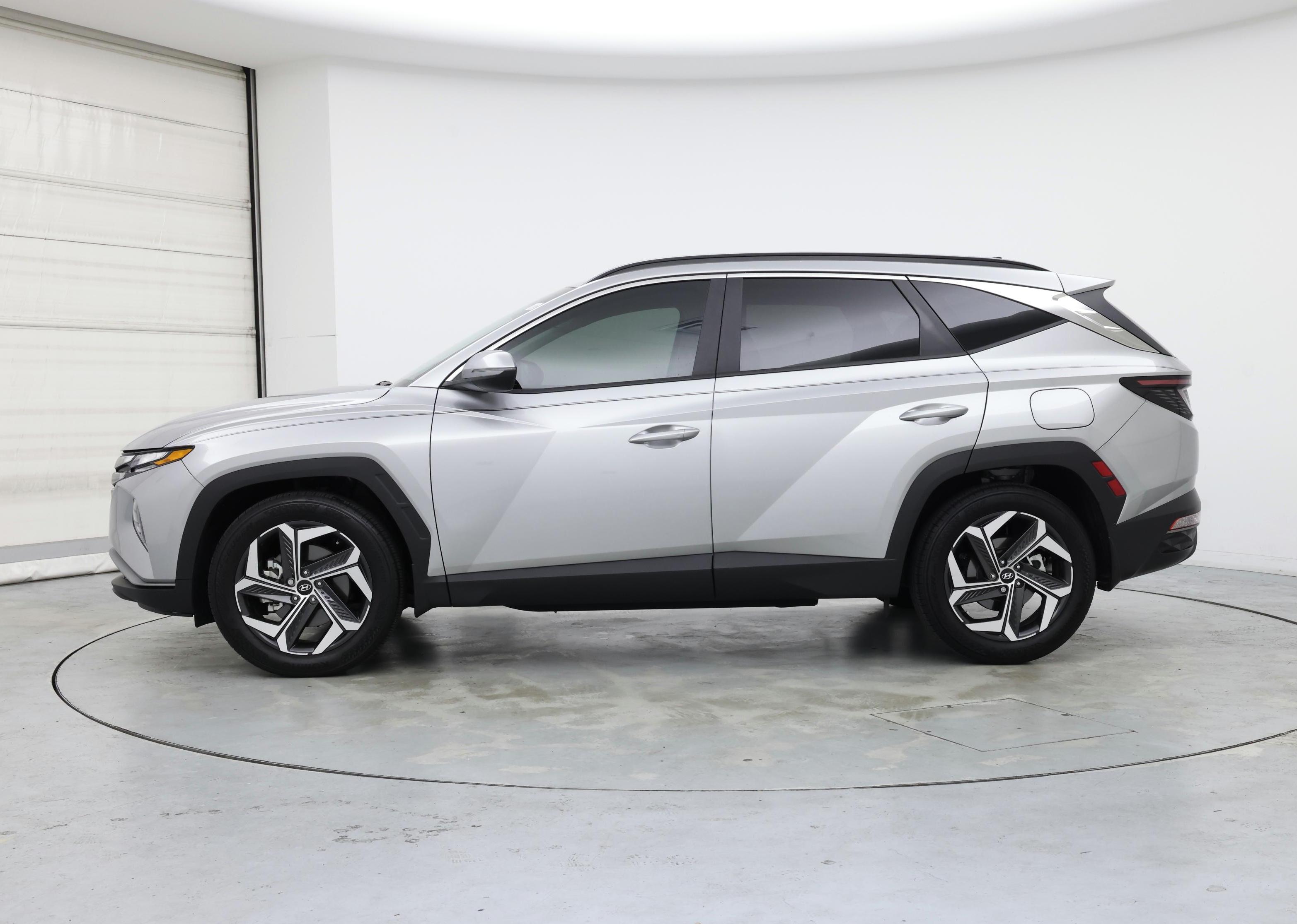 Thumbnail: 2024 Hyundai Tucson - 3