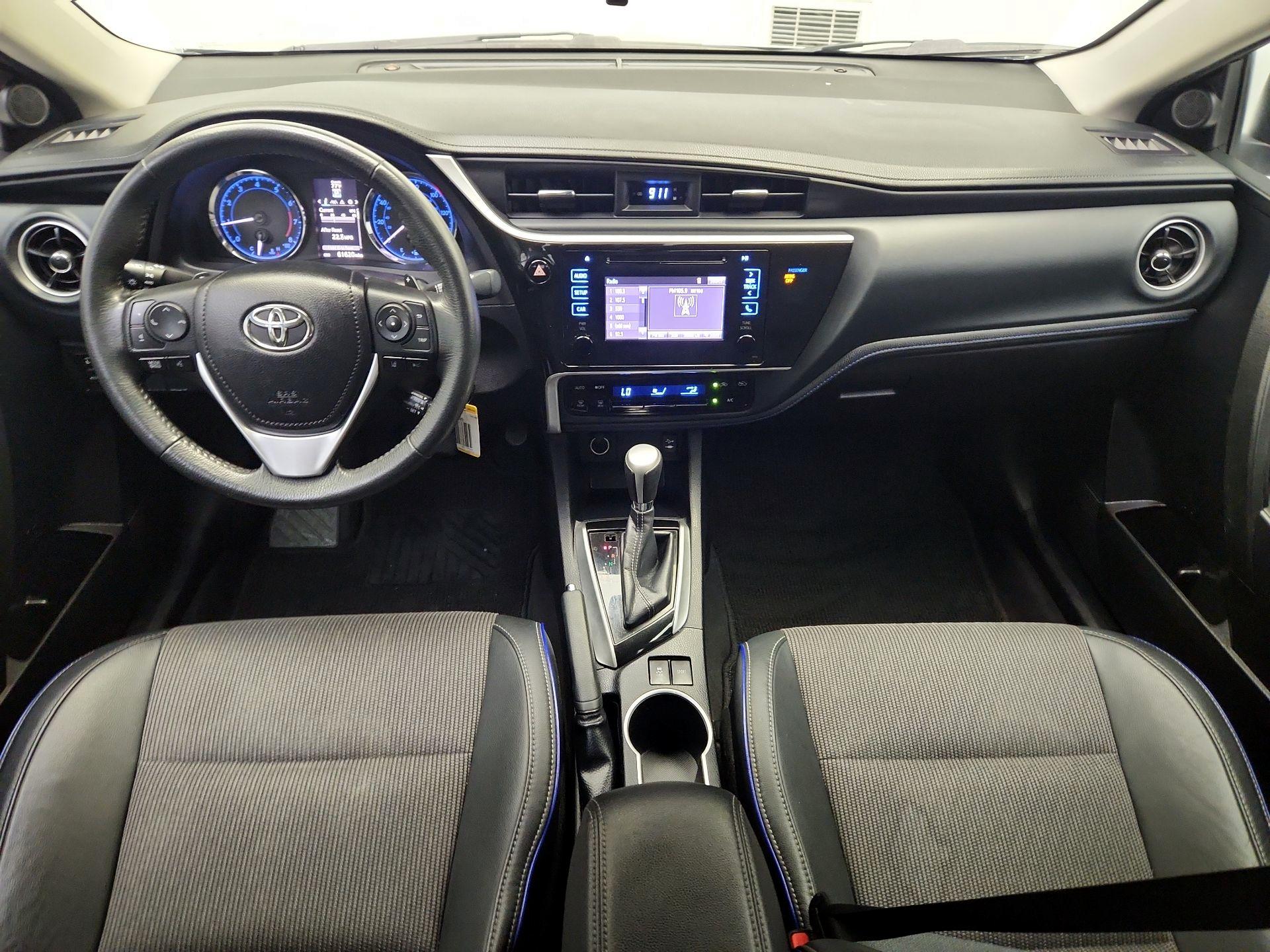 Thumbnail: 2018 Toyota Corolla - 9