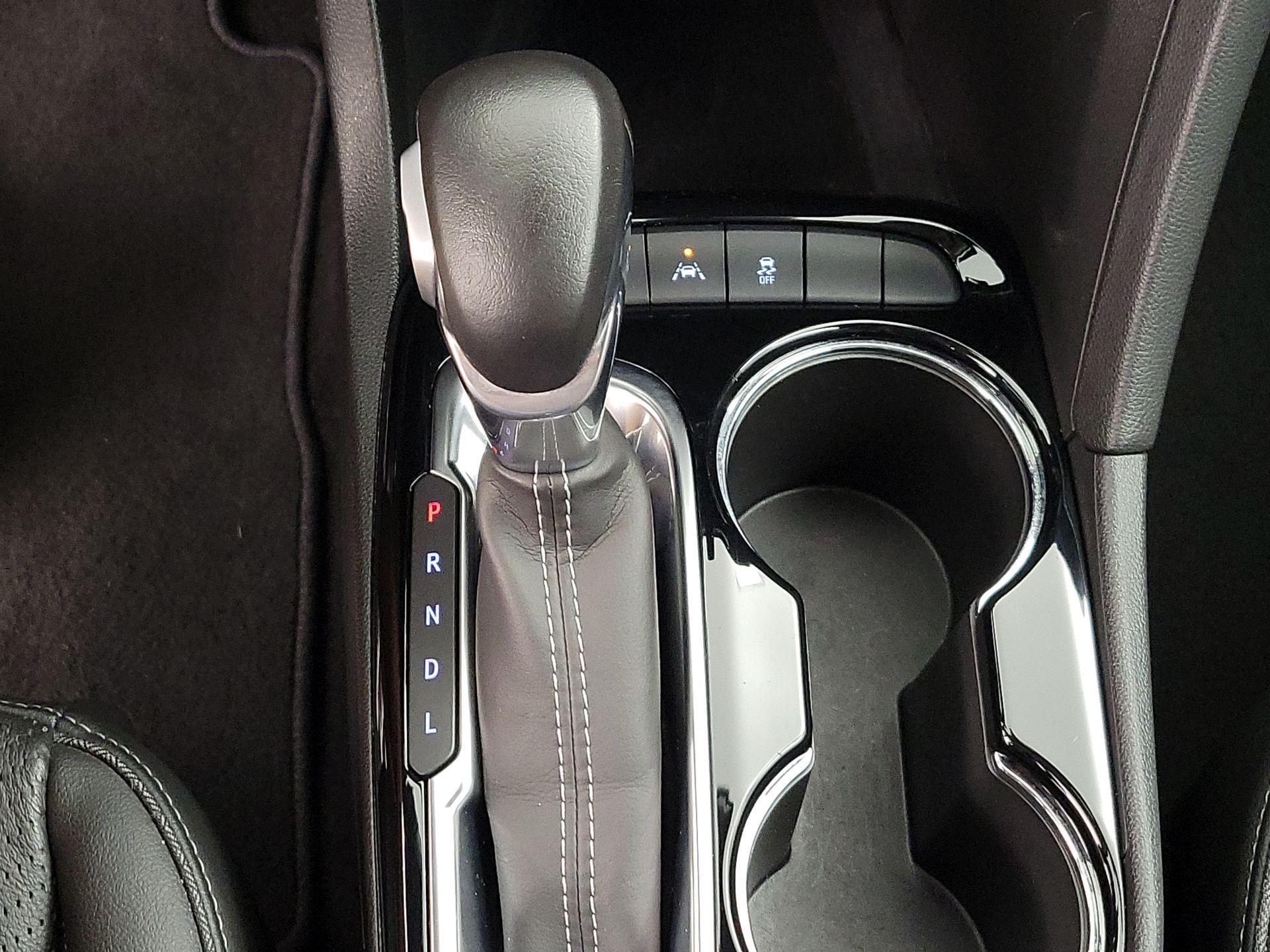Thumbnail: 2022 Buick Encore GX - 17
