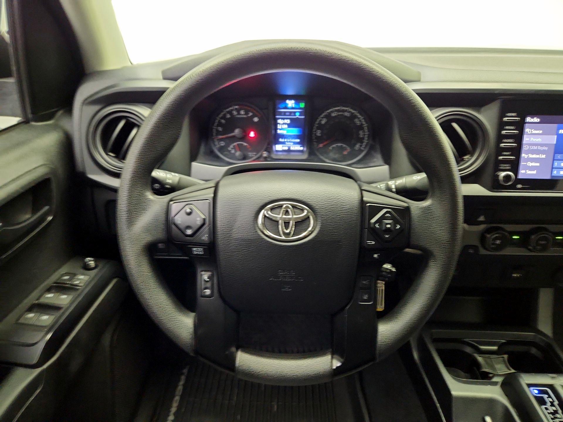 Thumbnail: 2021 Toyota Tacoma - 10