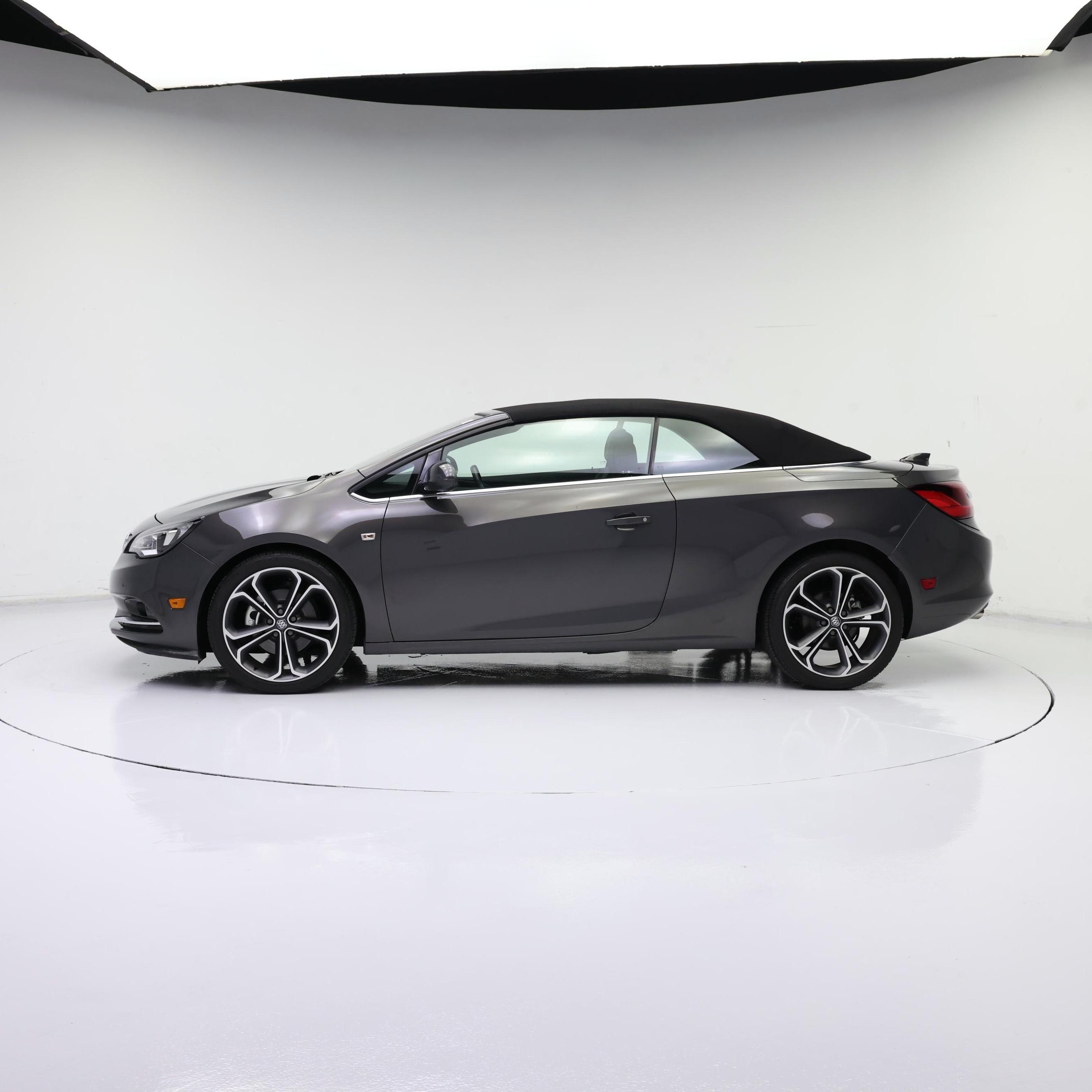 Thumbnail: 2016 Buick Cascada - 3