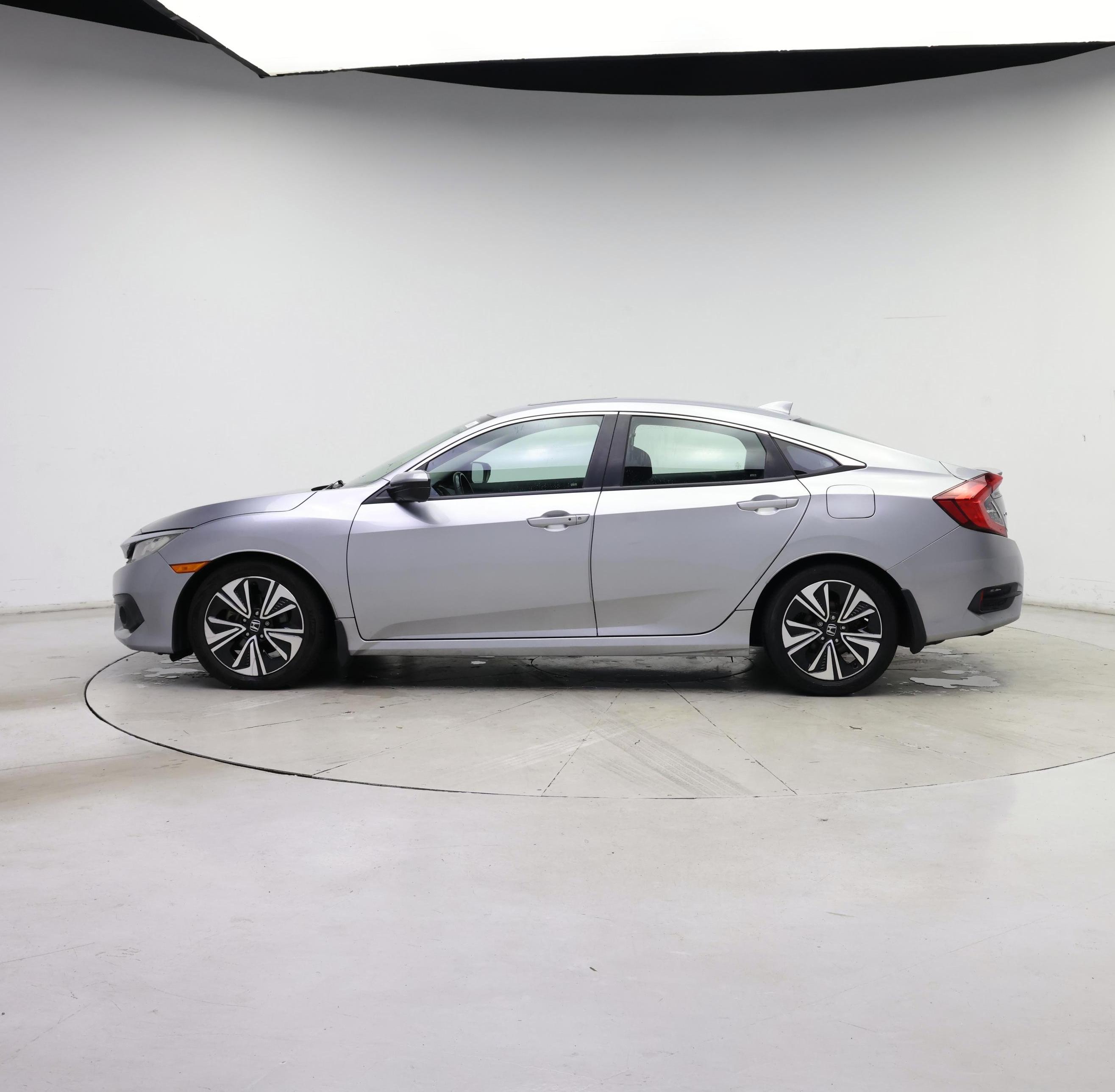 Thumbnail: 2018 Honda Civic - 3