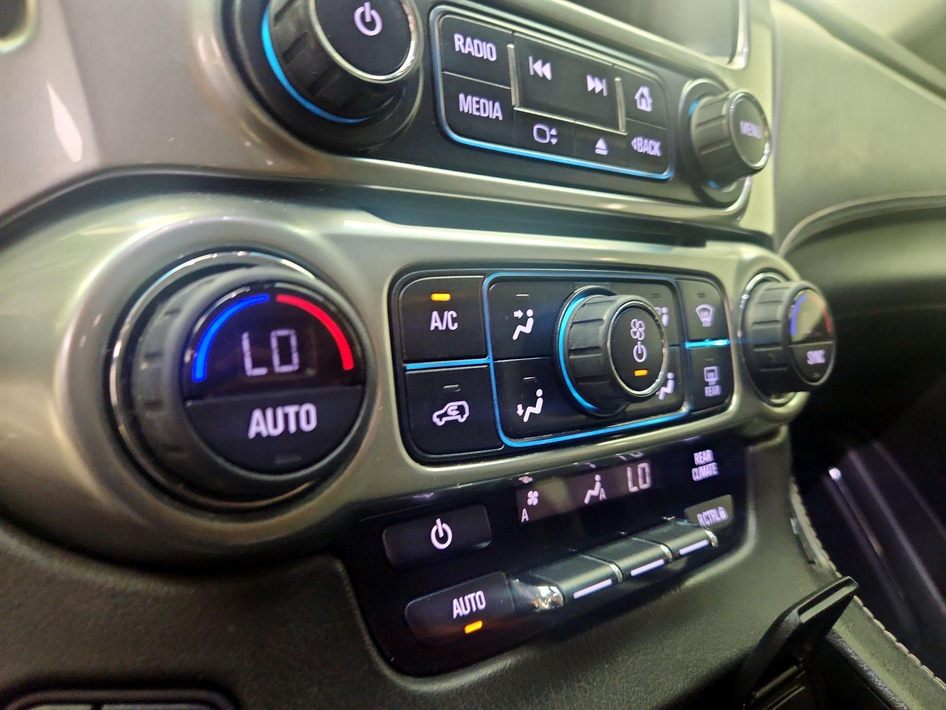 Thumbnail: 2019 Chevrolet Tahoe - 16