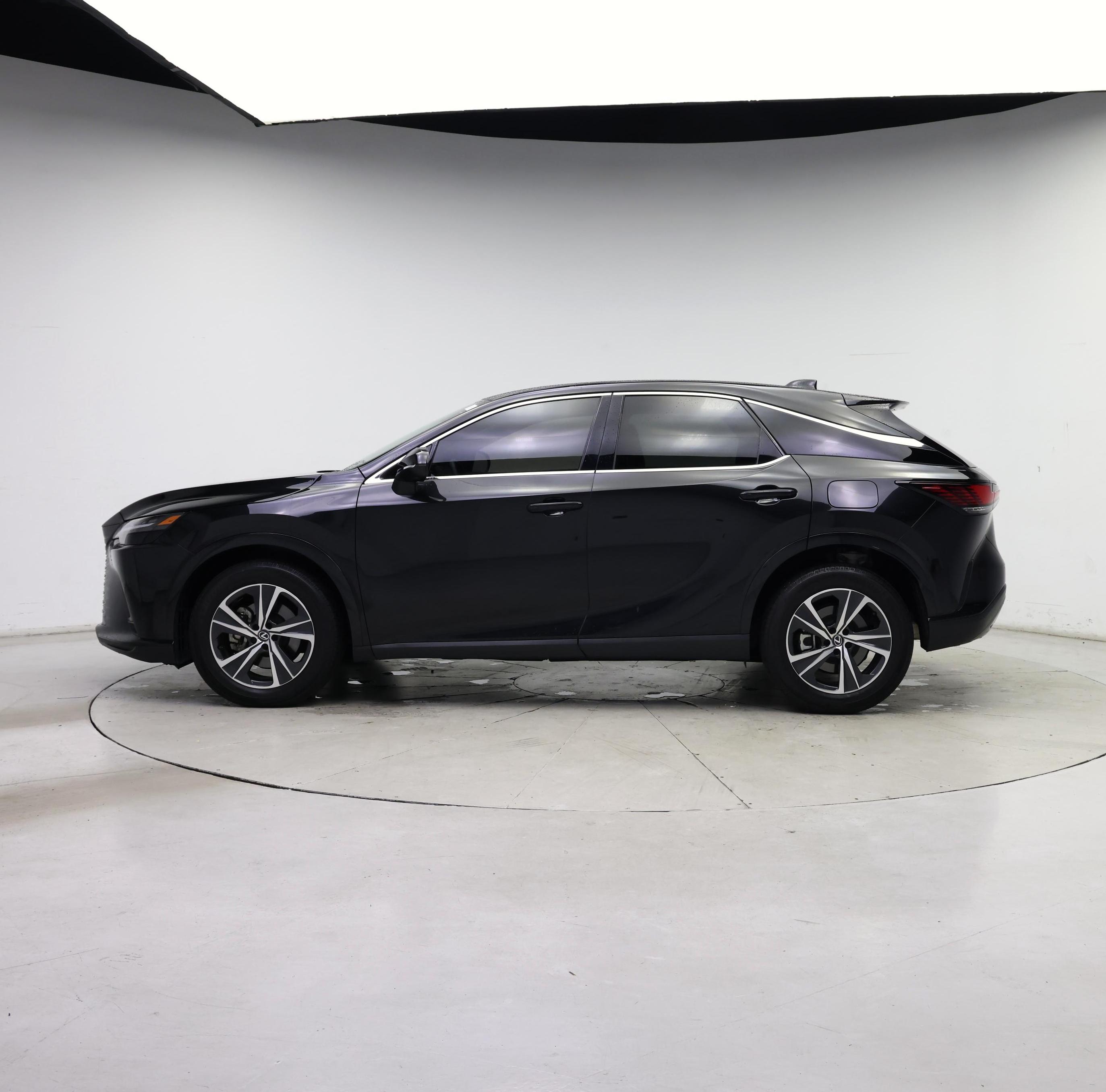 Thumbnail: 2024 Lexus RX - 3