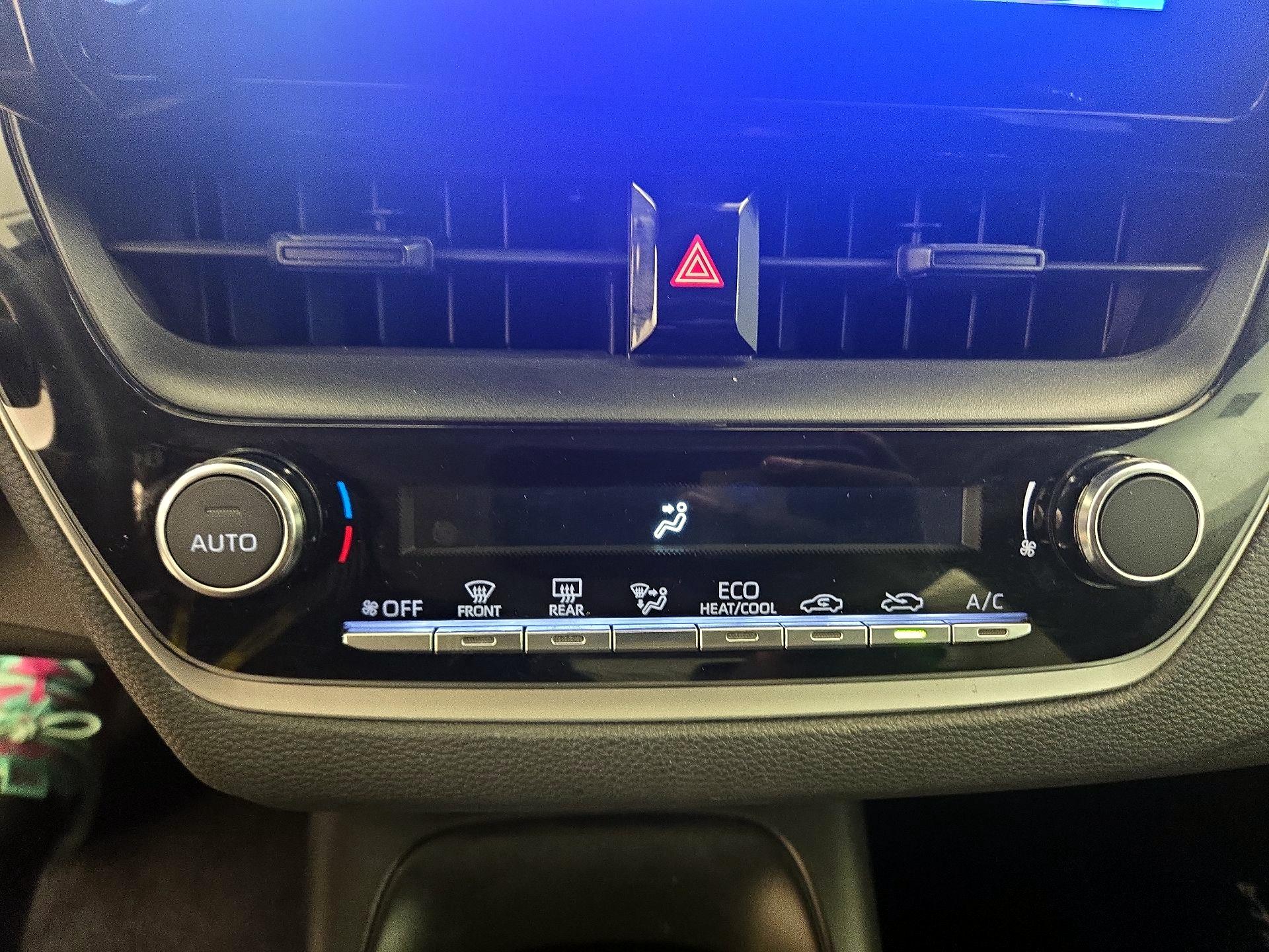 Thumbnail: 2024 Toyota Corolla - 16