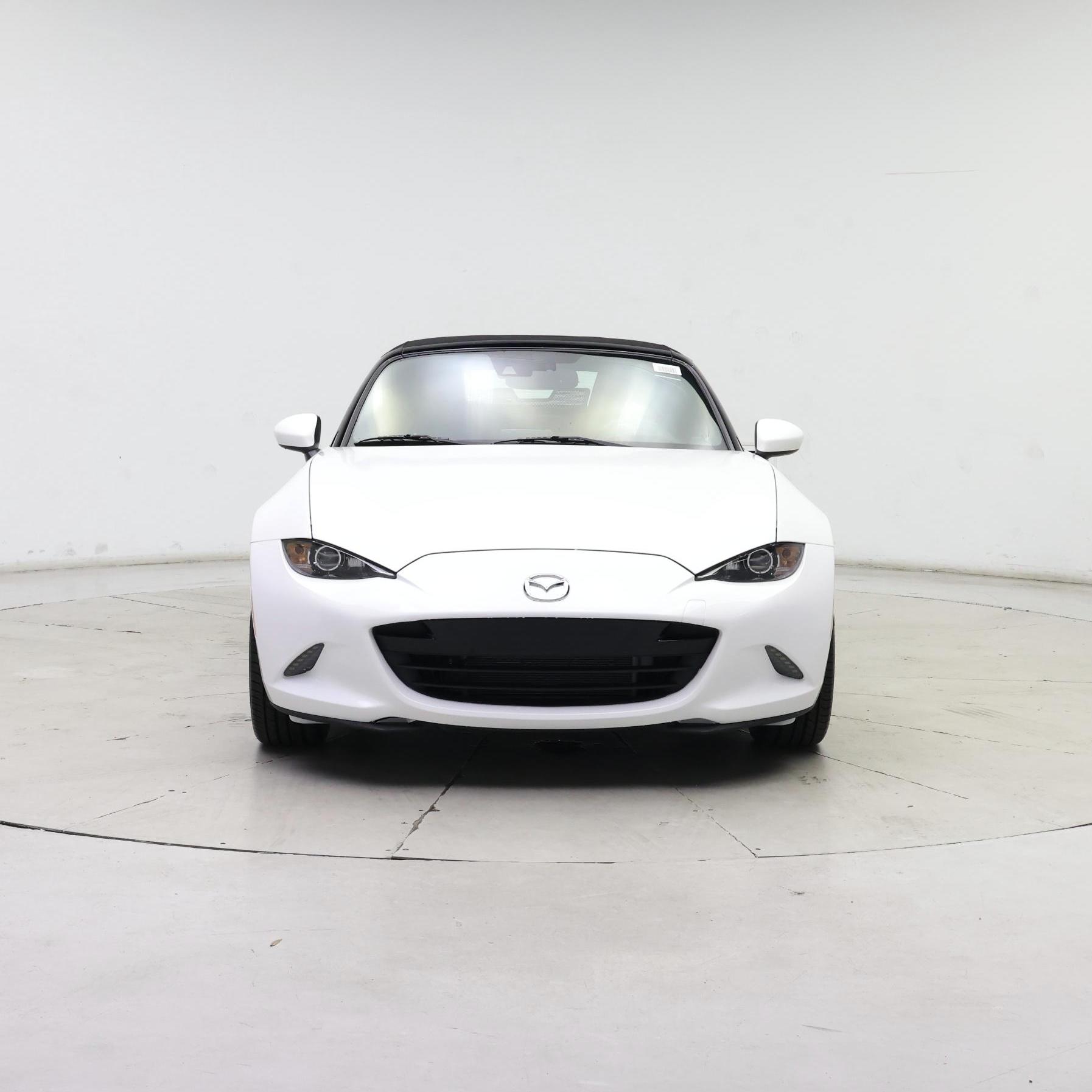 Thumbnail: 2016 Mazda MX-5 Miata - 5