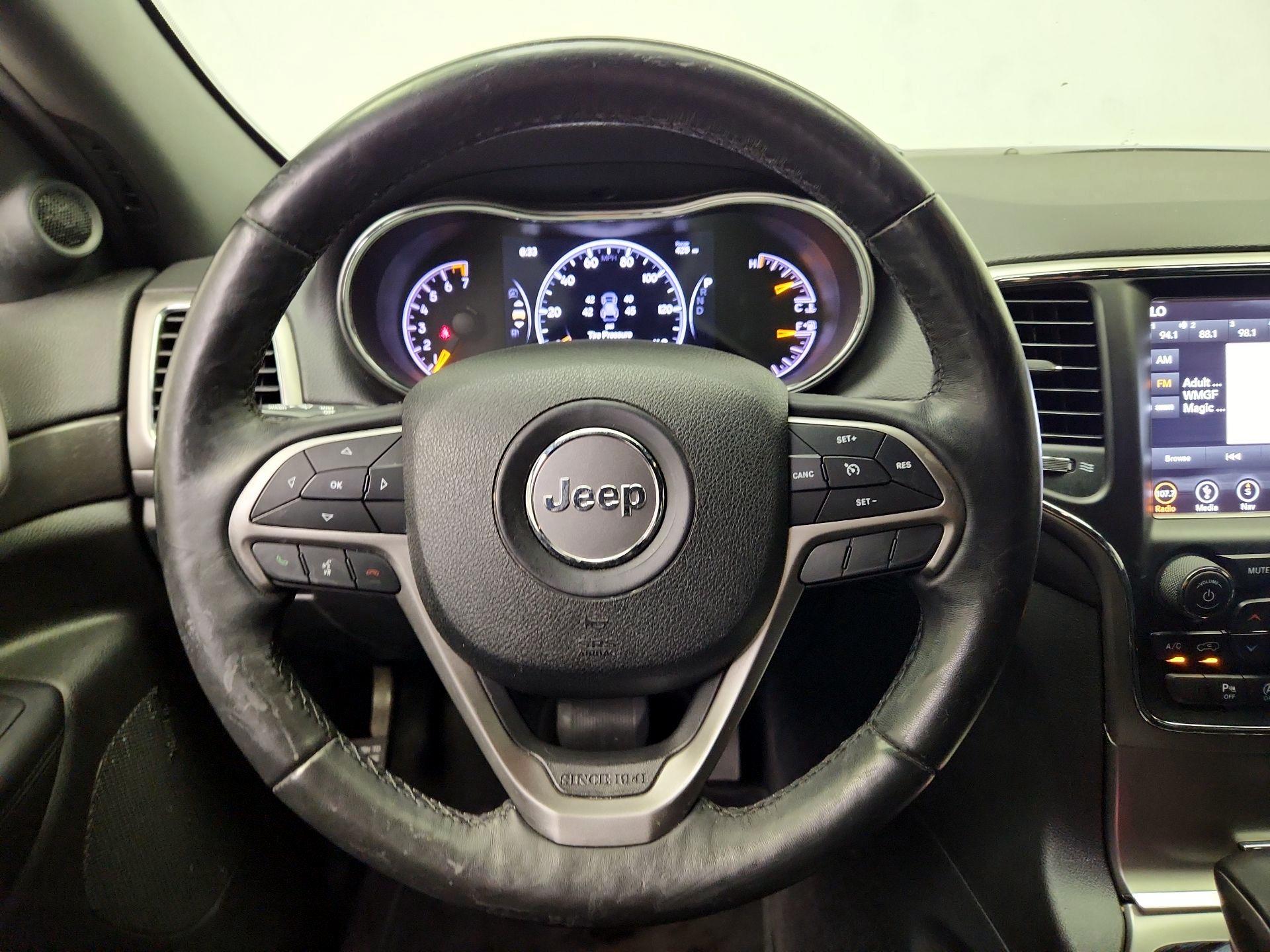 Thumbnail: 2018 Jeep Grand Cherokee - 10