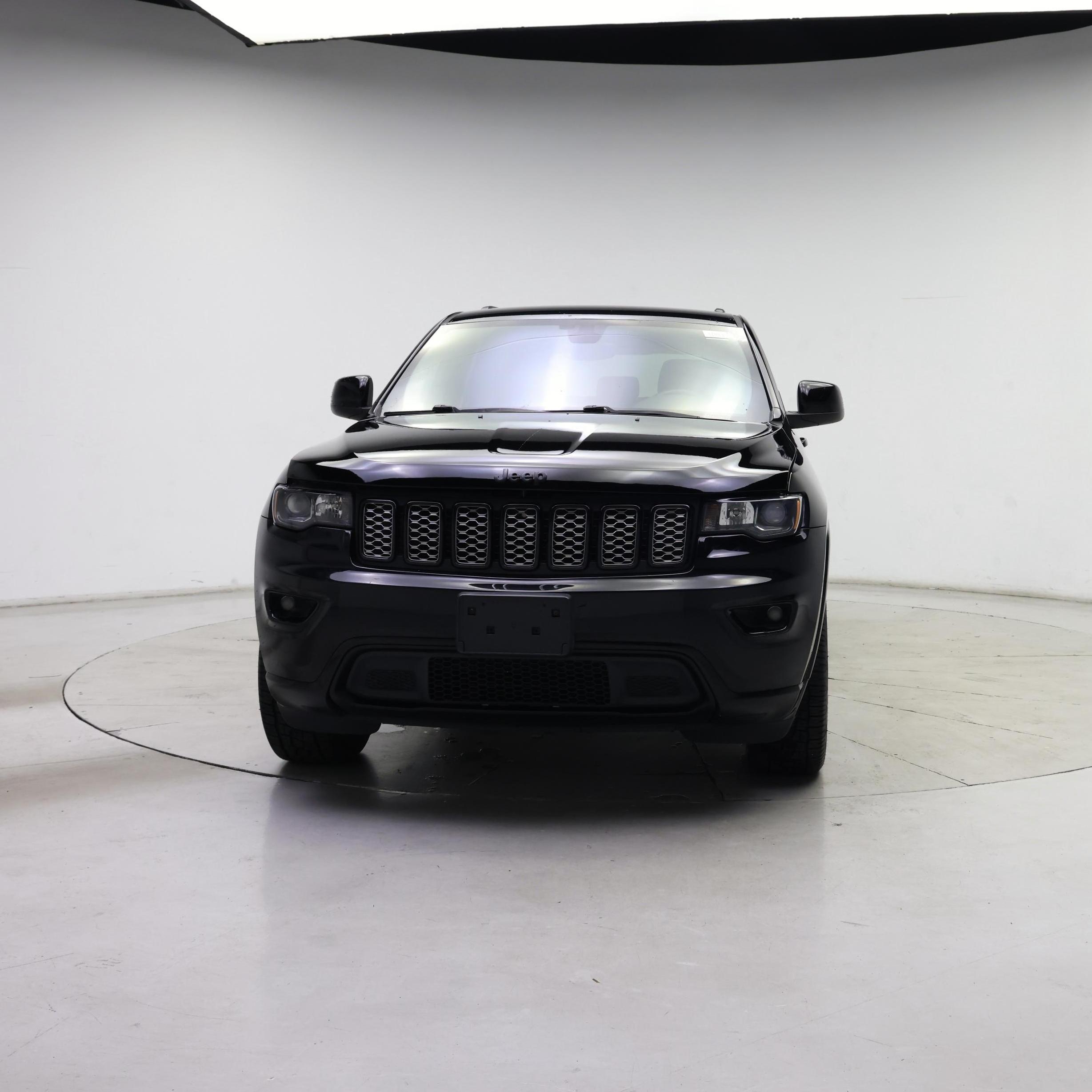 Thumbnail: 2018 Jeep Grand Cherokee - 5